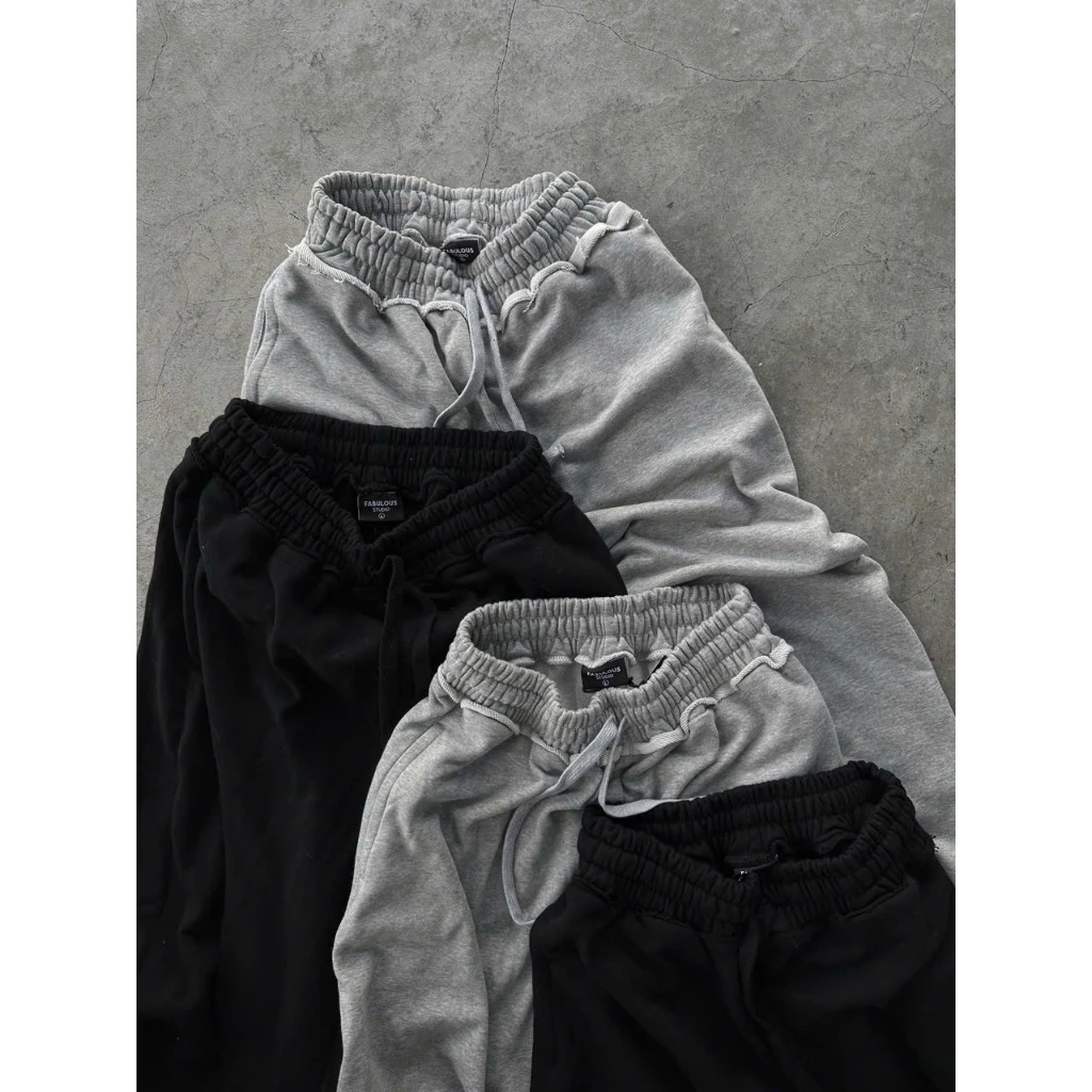 FABULOUS | Quần dài nỉ phối rách unisex, chất liệu vải chân cua, form ống rộng tôn dáng