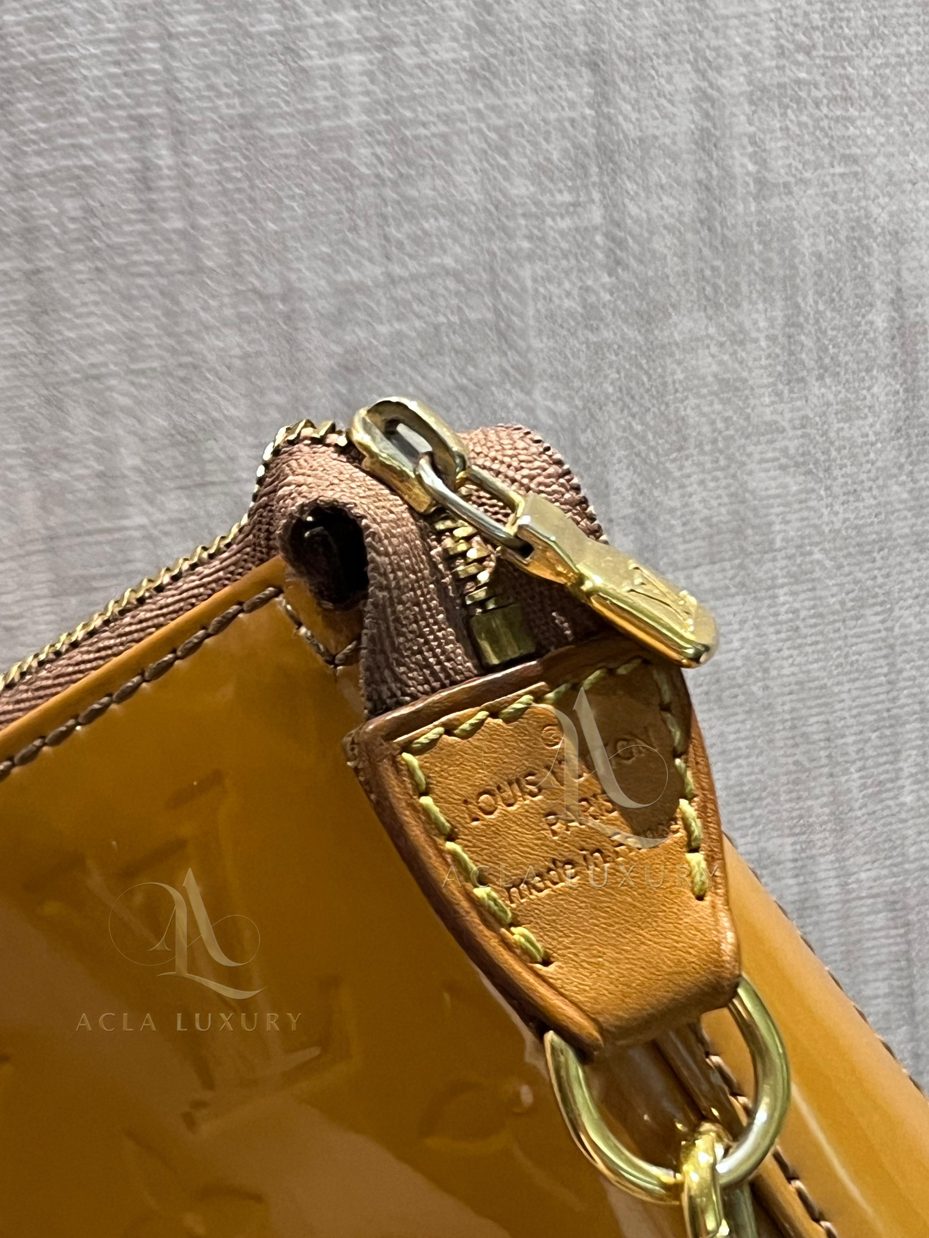 Louis Vuitton Monogram Vernis Lexington Yellow Mustard Pochette