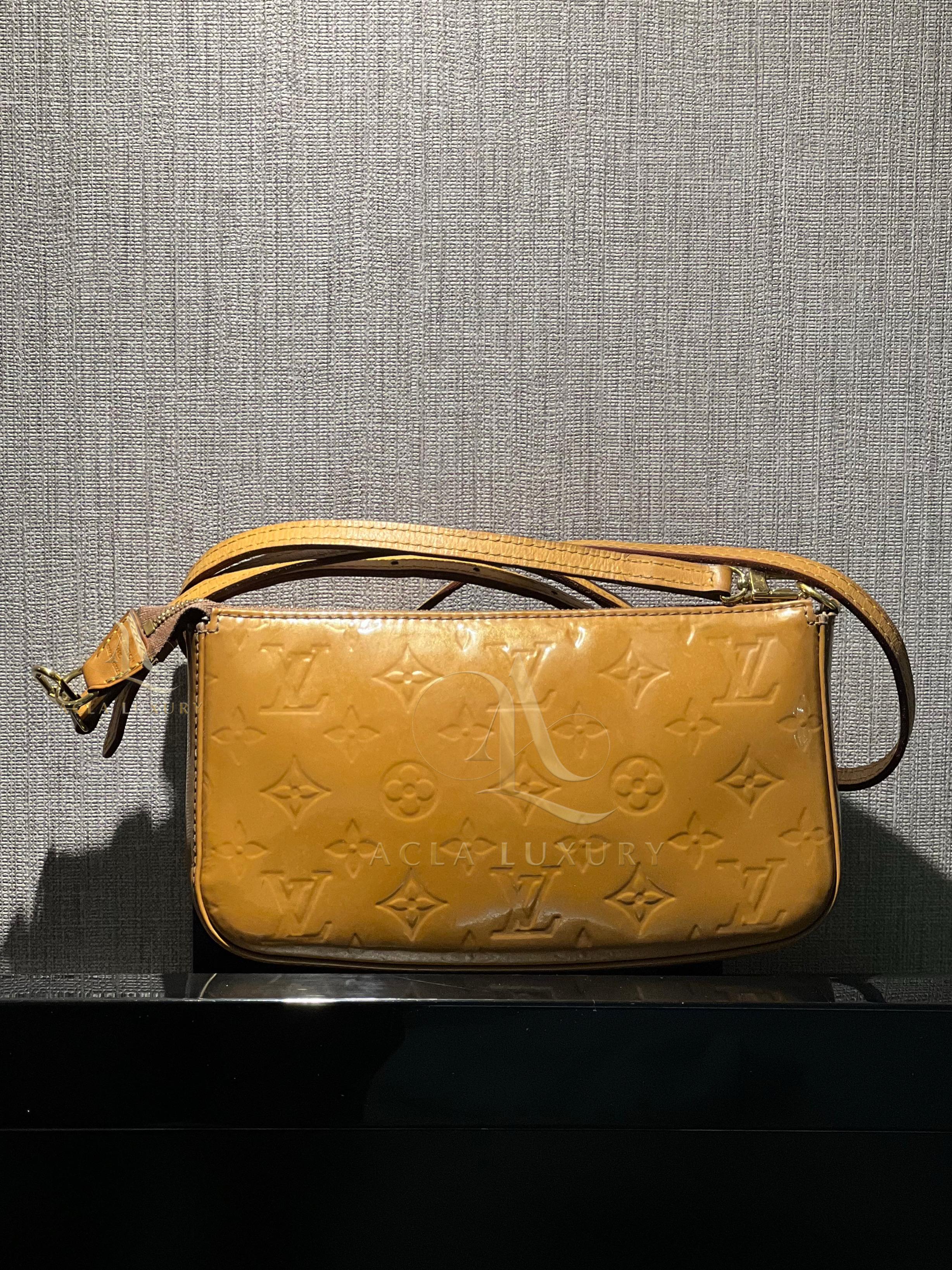 Louis Vuitton Monogram Vernis Lexington Yellow Mustard Pochette