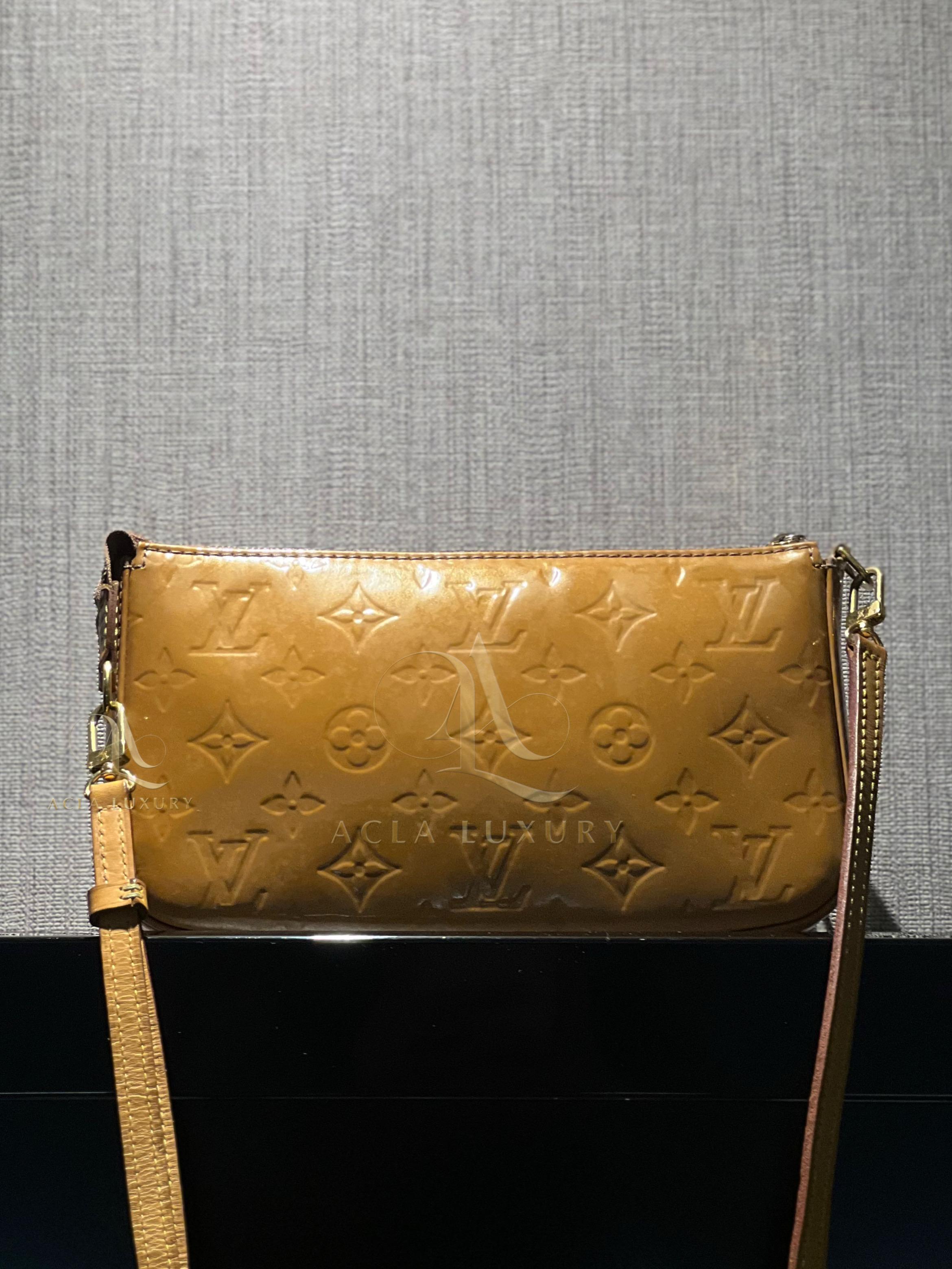 Louis Vuitton Monogram Vernis Lexington Yellow Mustard Pochette