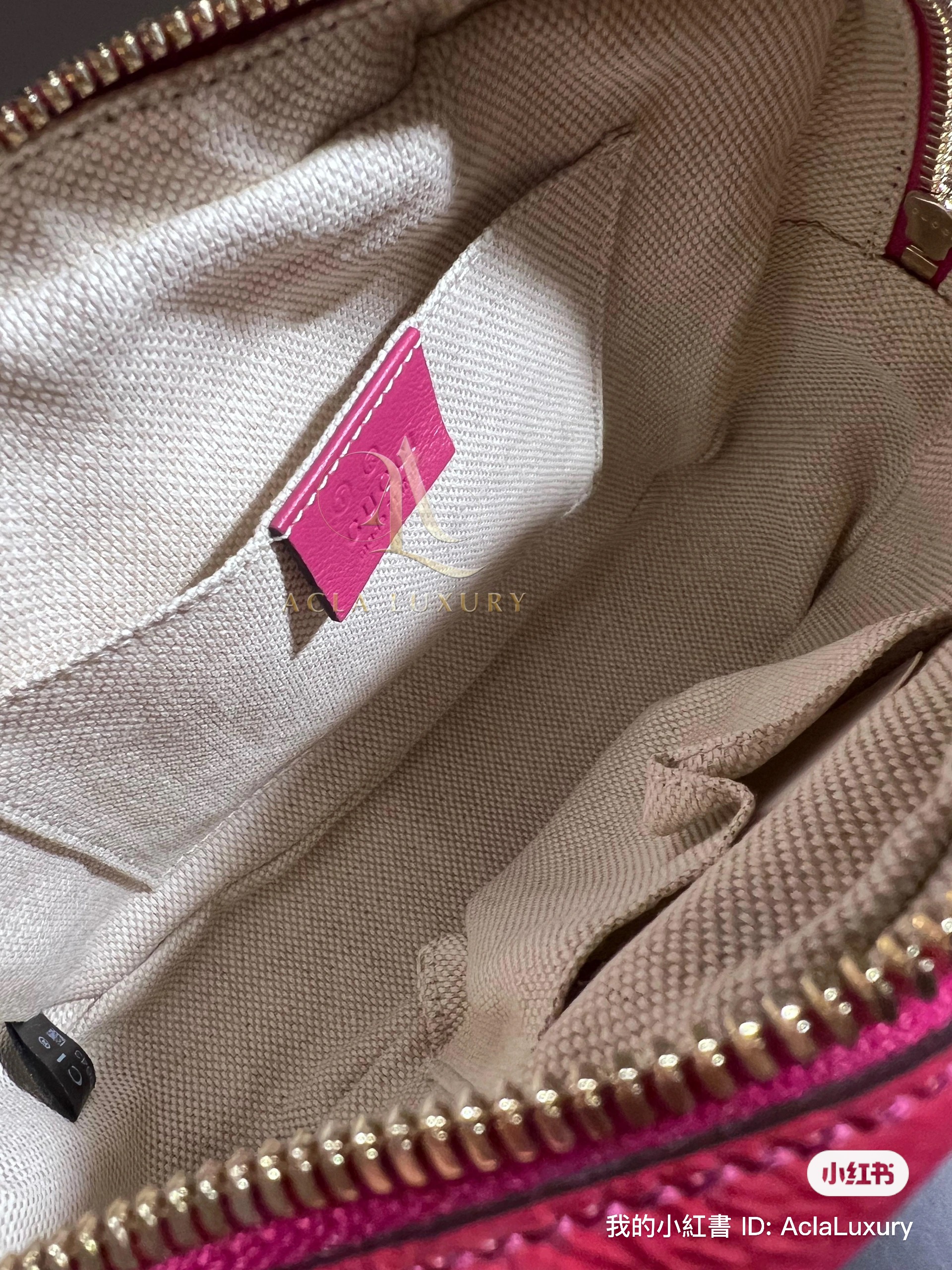 Gucci GG Fuschia Patent Leather Small Soho Disco Crossbody Bag in Gold Hardware