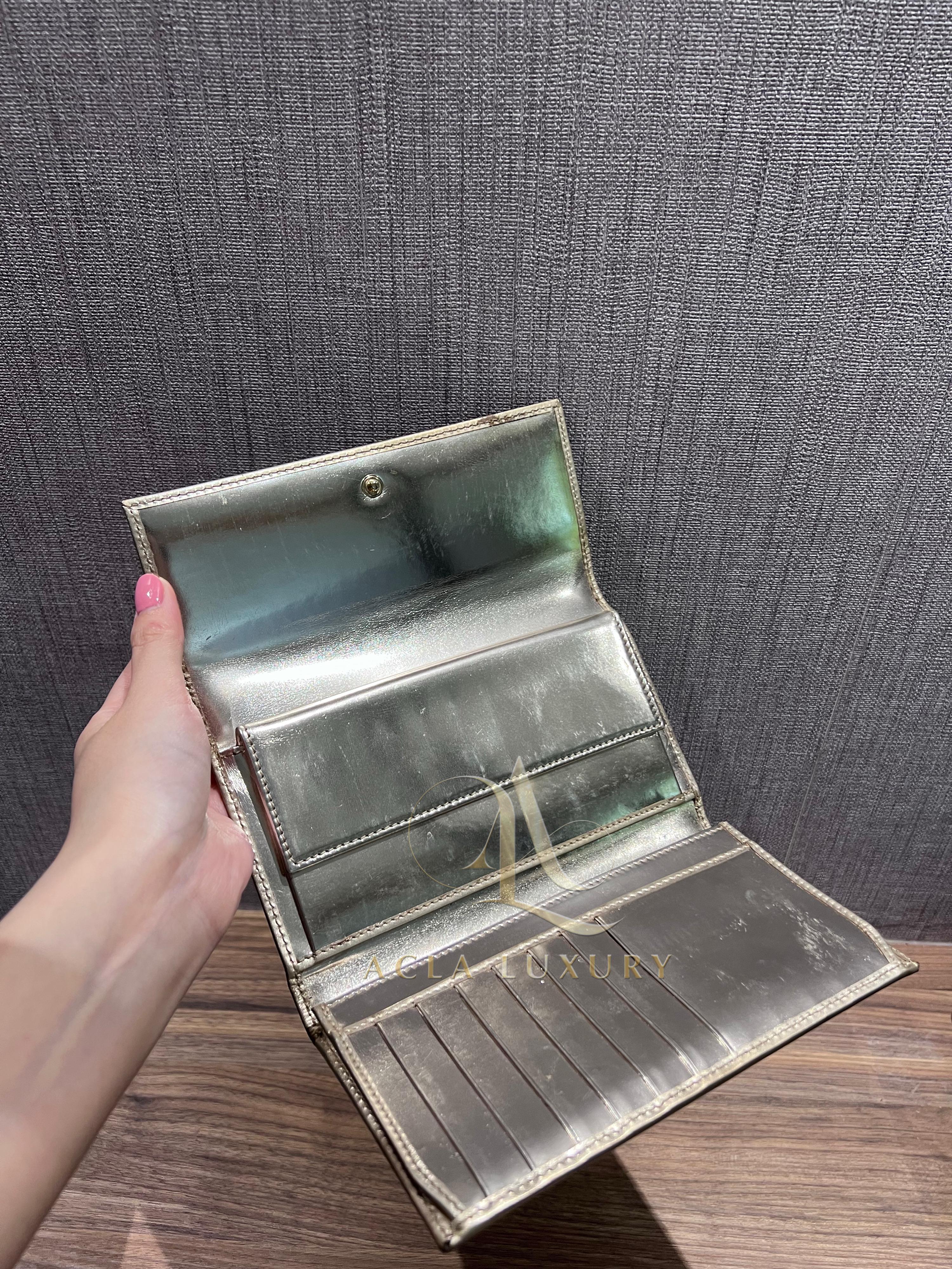 Gucci Wallet Purse Long Wallet G Logos White Silver