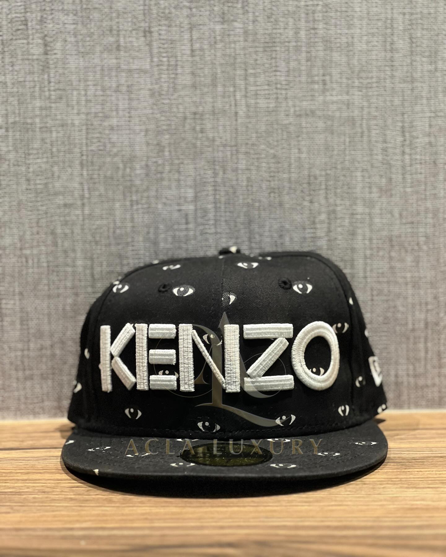 Kenzo x New Era Bucket Hat