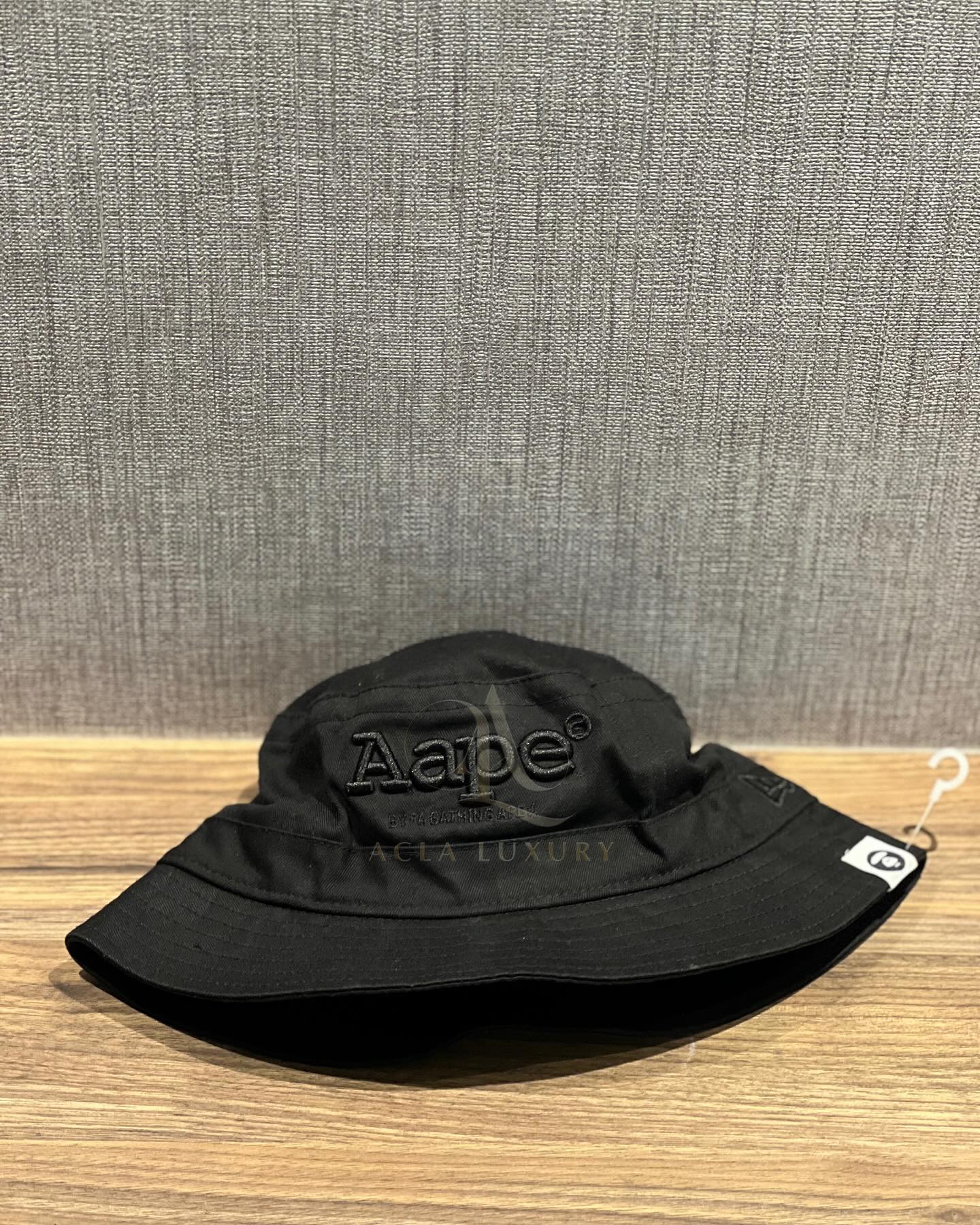 Bathing Aape x New Era Bucket Hat