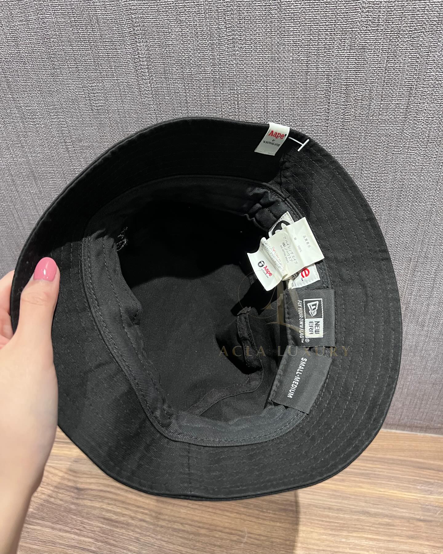 Bathing Aape x New Era Bucket Hat