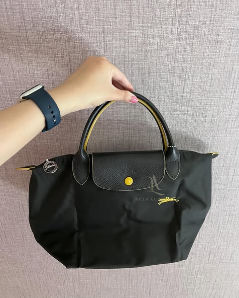 Longchamp Le Pliage Club Short Handle 