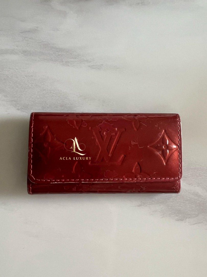 Louis Vuitton Key Holder Vernis in Red