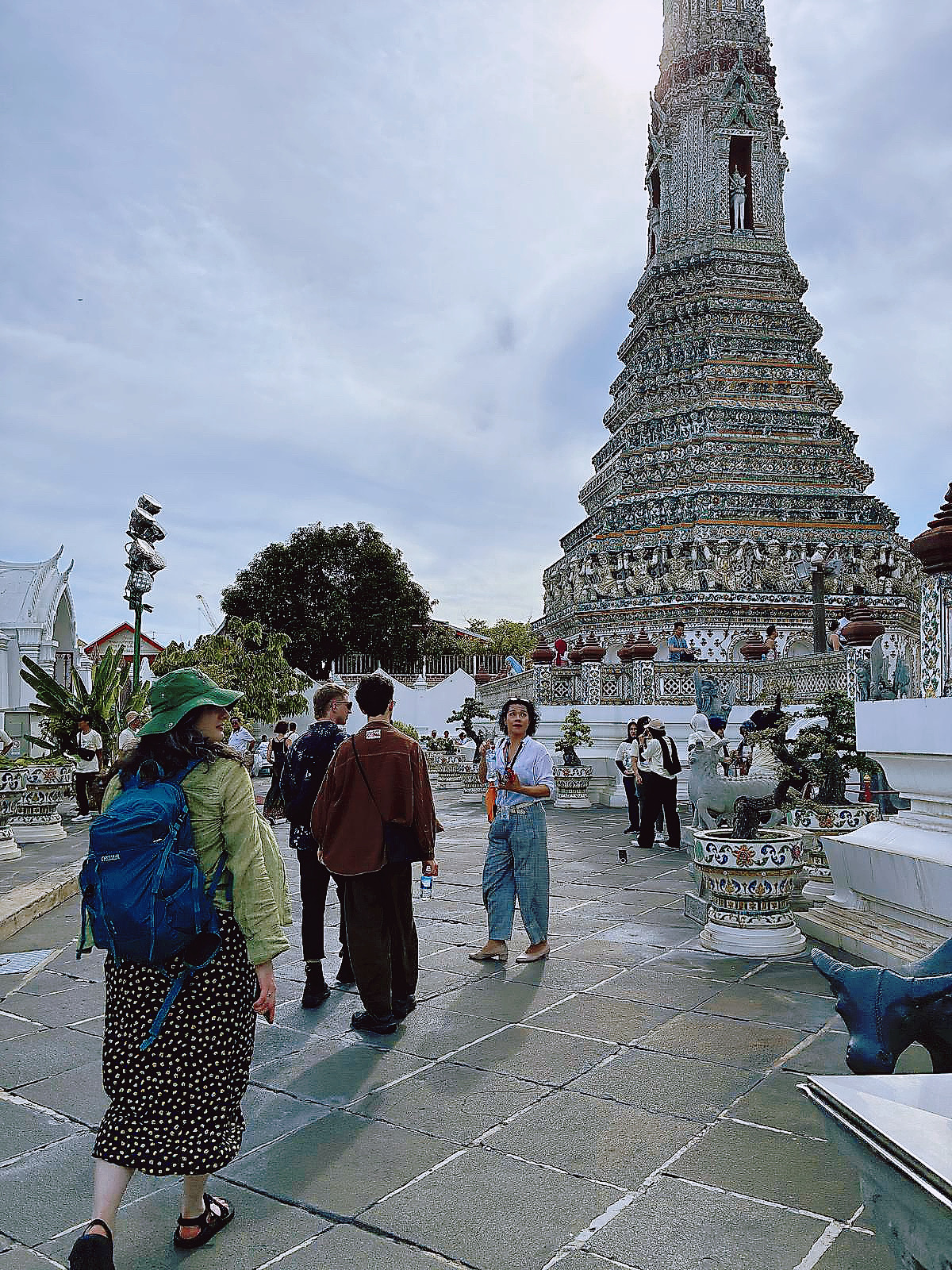 Tour Guide & Tour Leader Service