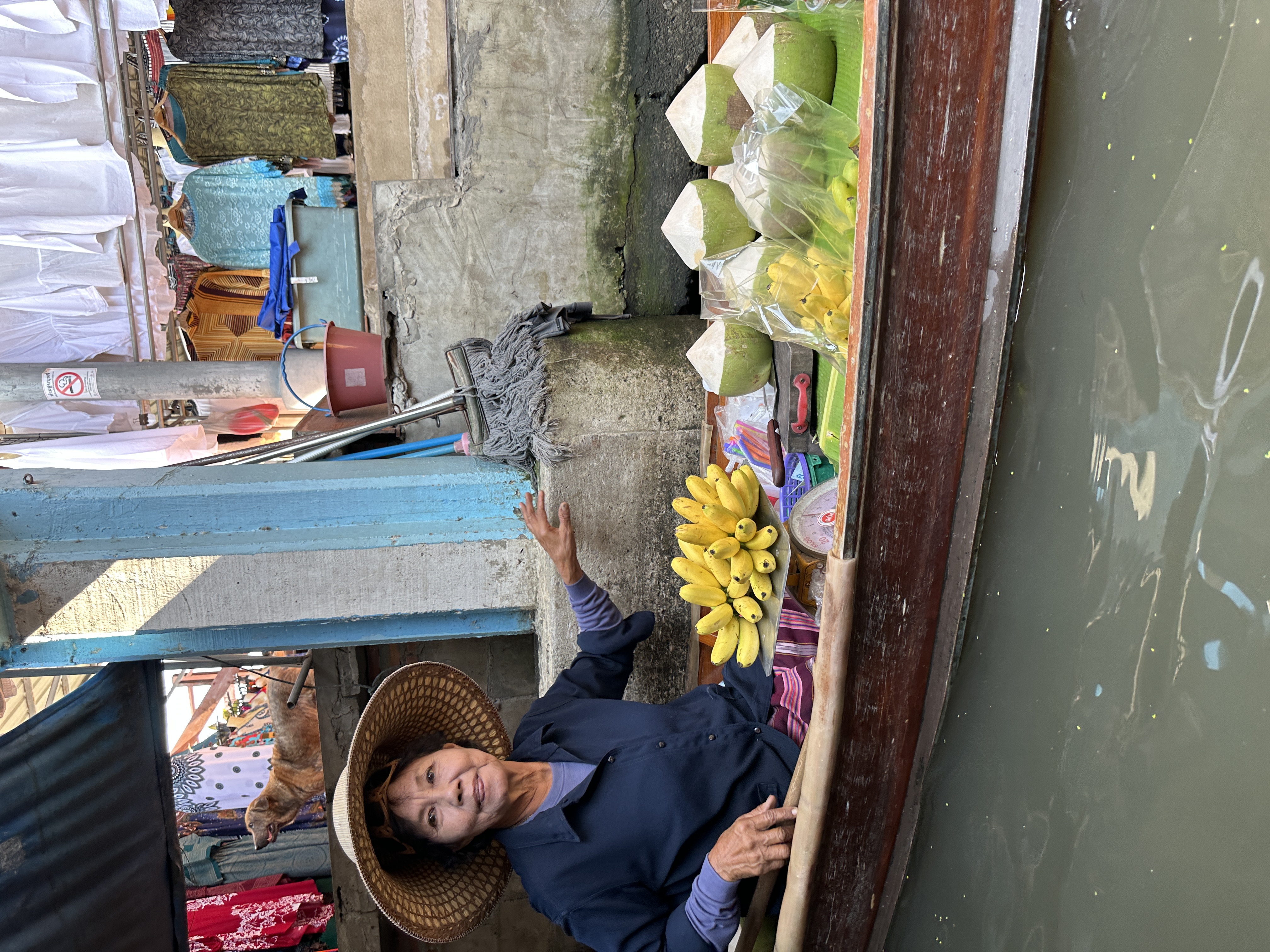 (Private) A Day in Samut Songkhram: Train Tracks, Sweet Traditions & Floating Flavors
