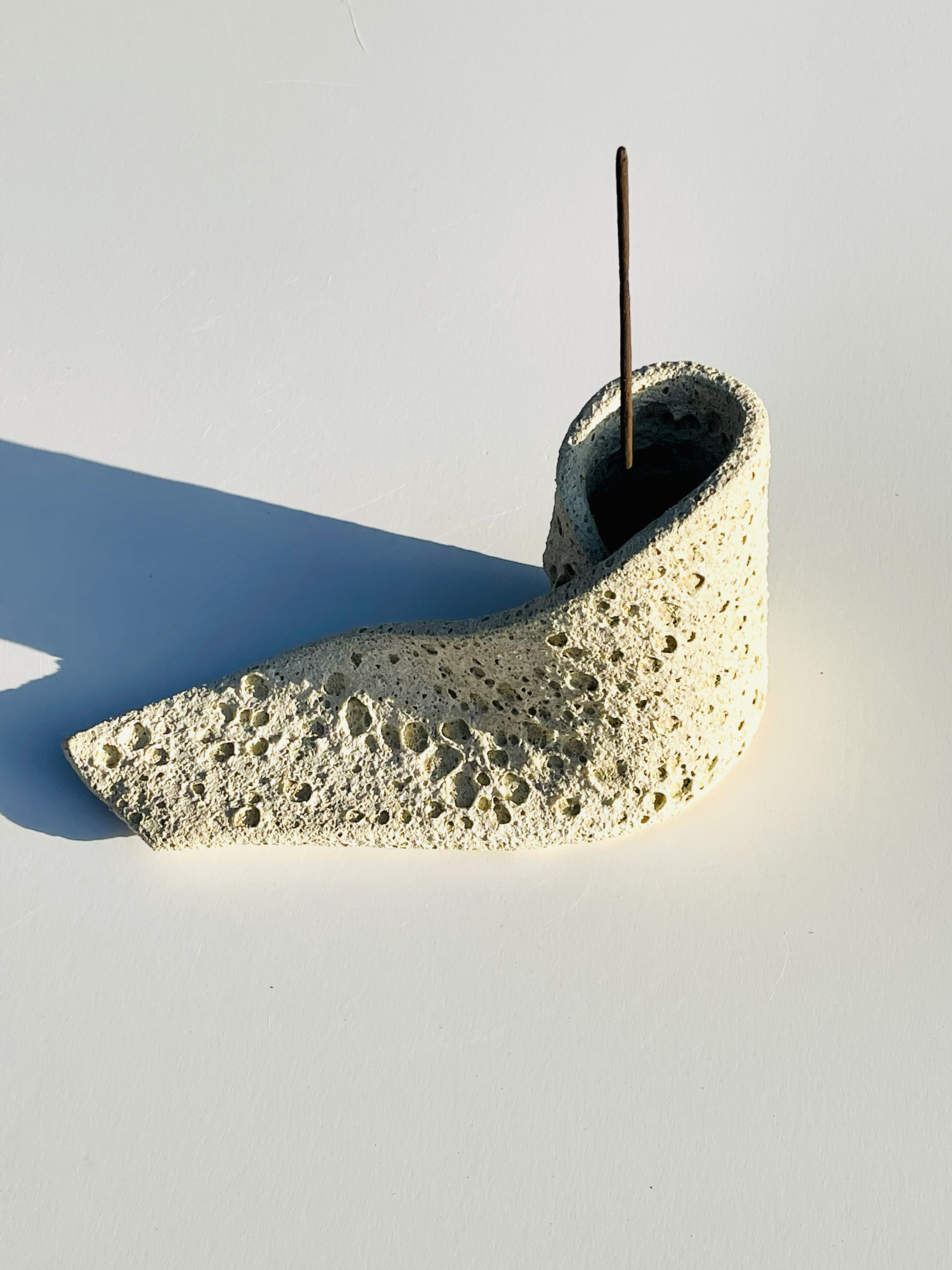 Palo Santo/Incense Holder 'silence'