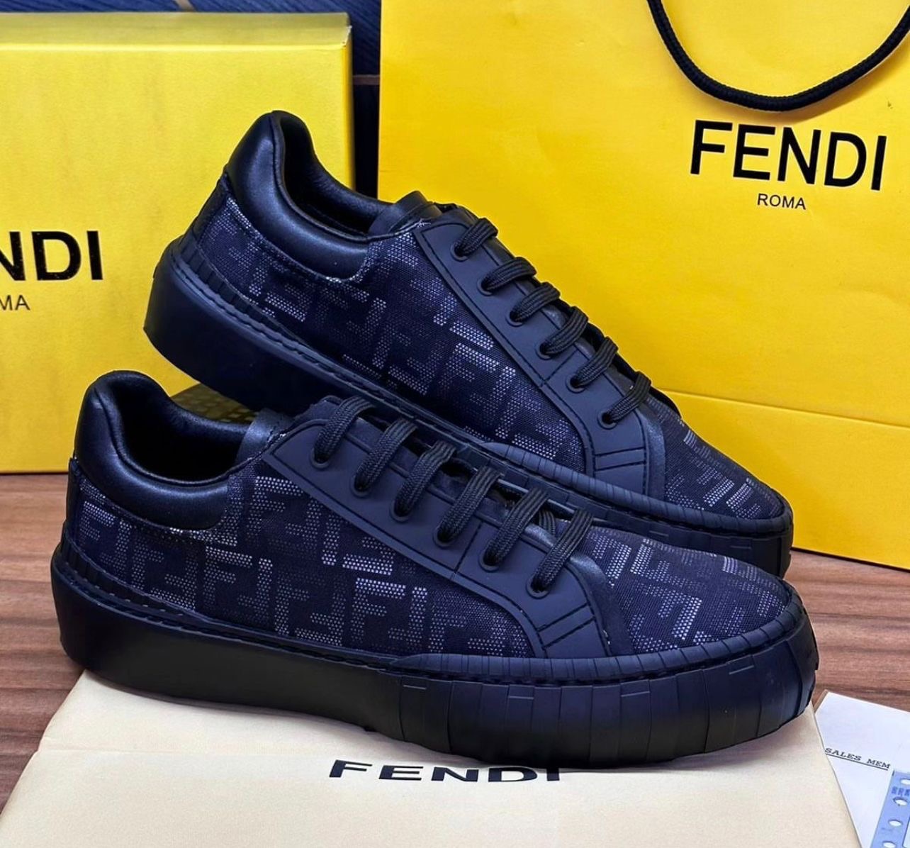 Zapatillas Fendi
