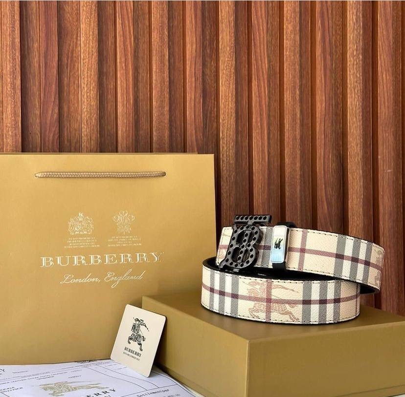 Cinturón Burberry