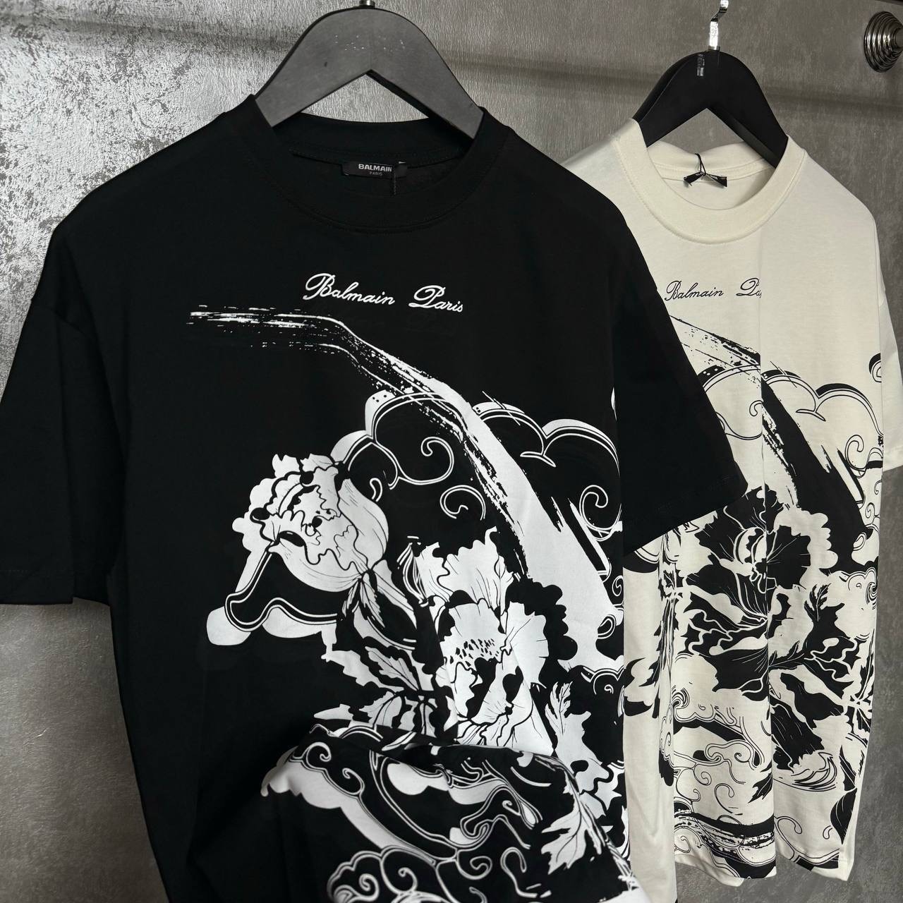 Camisetas Balmain París