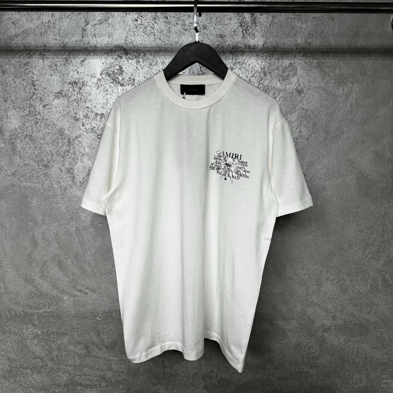 Camiseta blanca de manga corta