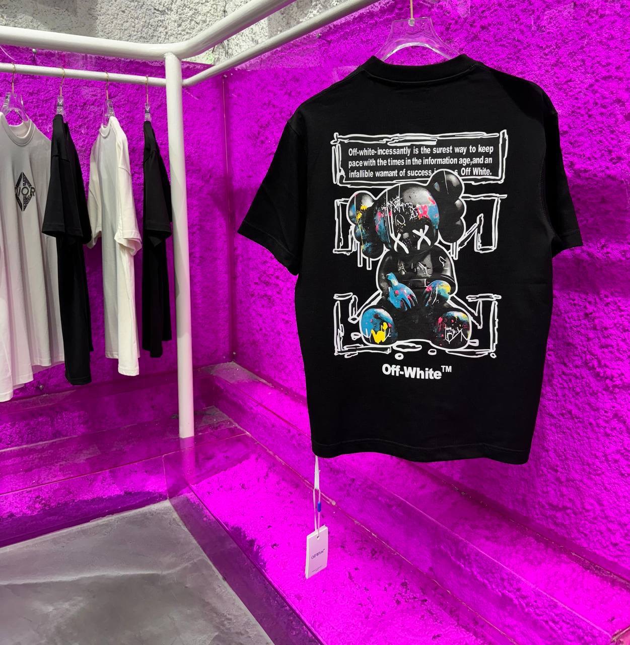 Camiseta negra Off-White