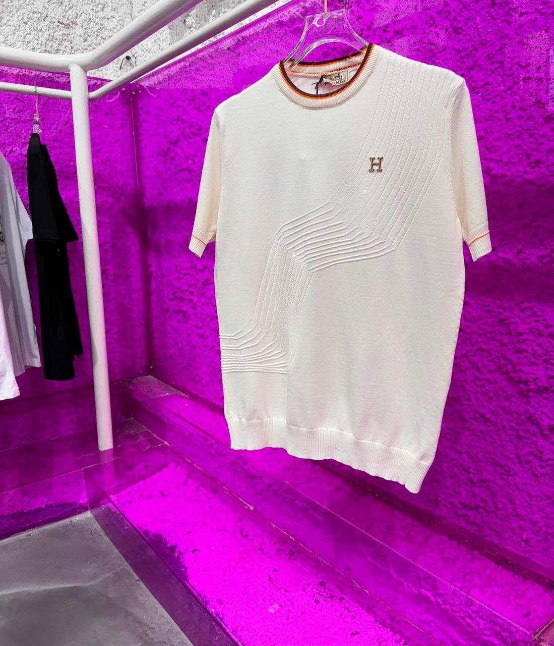 Camiseta blanca con diseño