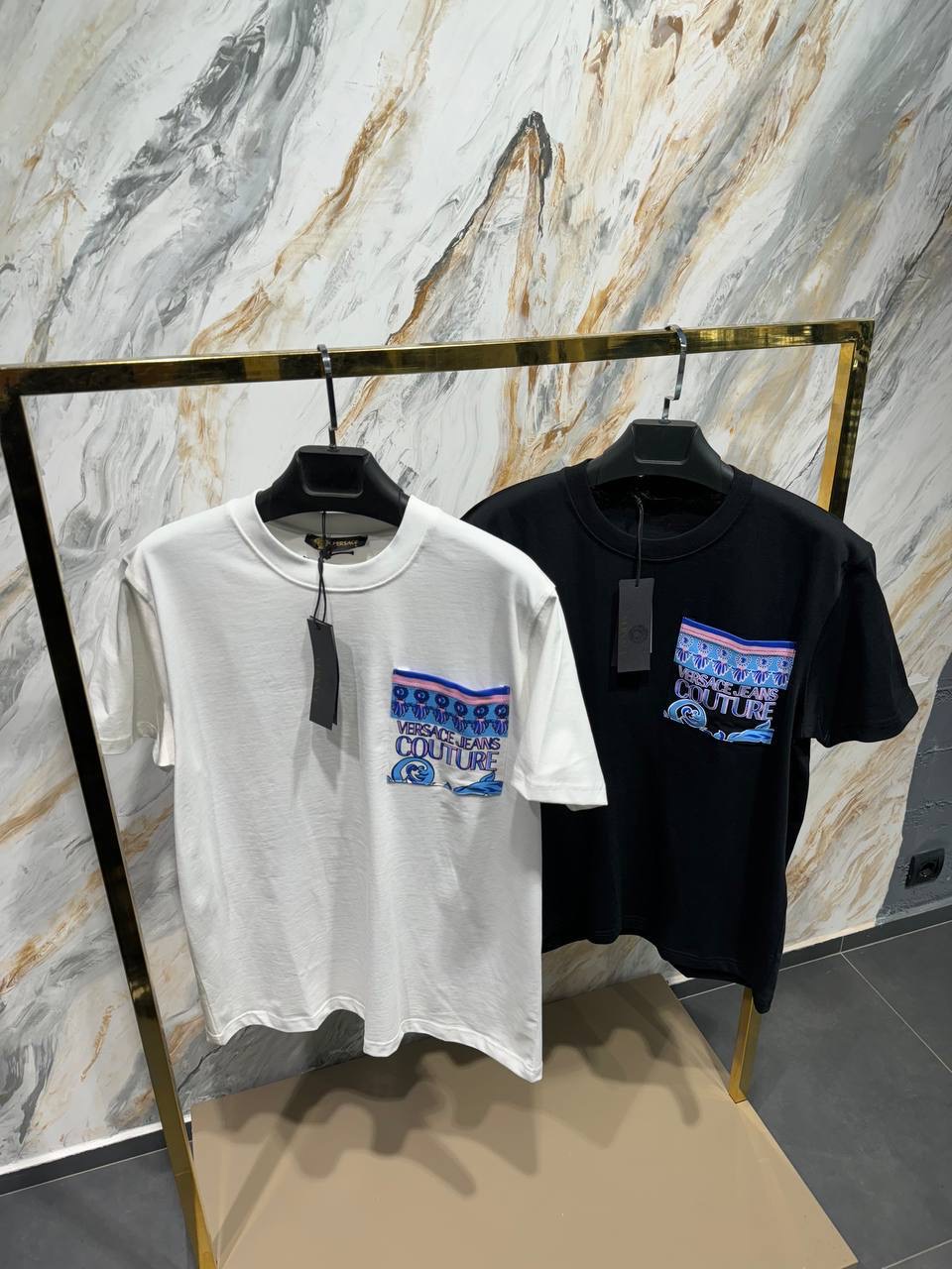 Camisetas Versace