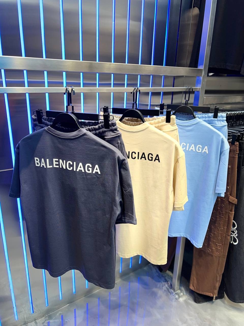 Camisetas de marca Balenciaga