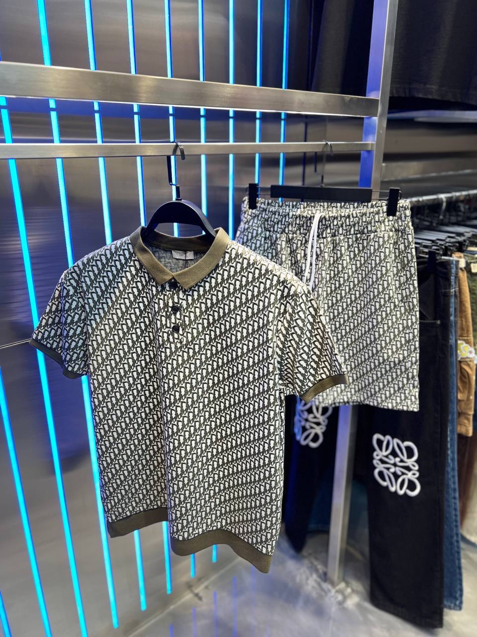 Conjunto de camiseta y pantalones cortos