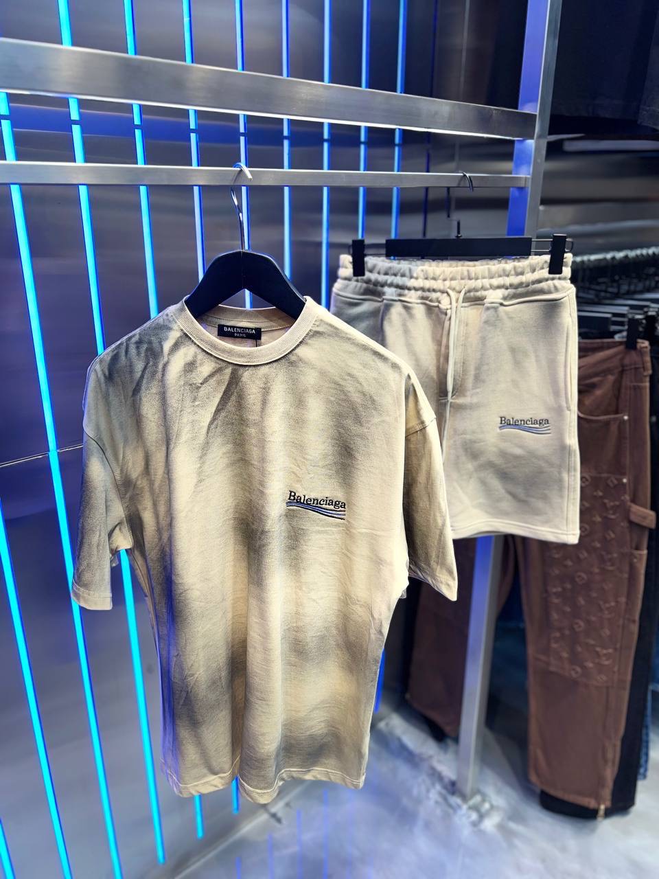 Conjunto de camiseta y pantalón corto