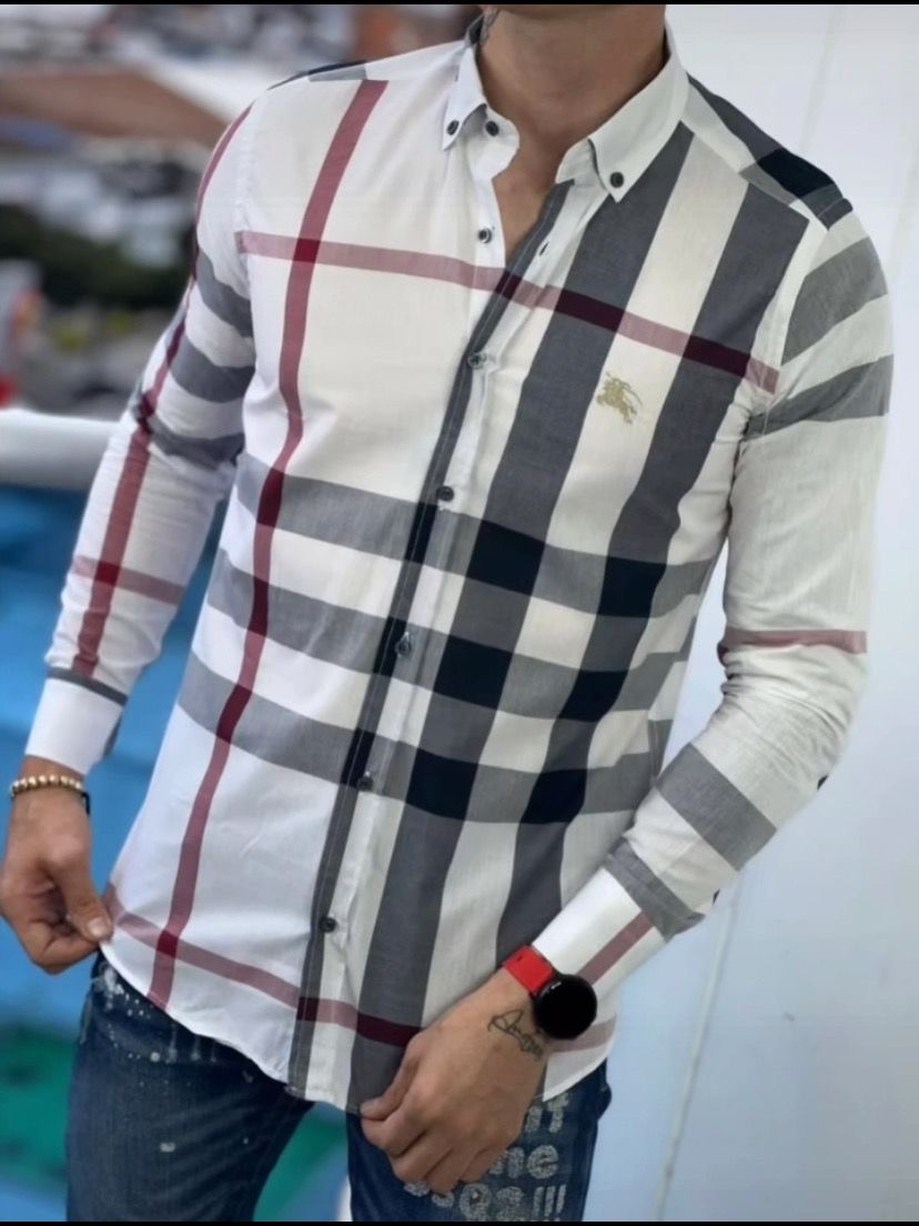 Camisa de diseñador a cuadros