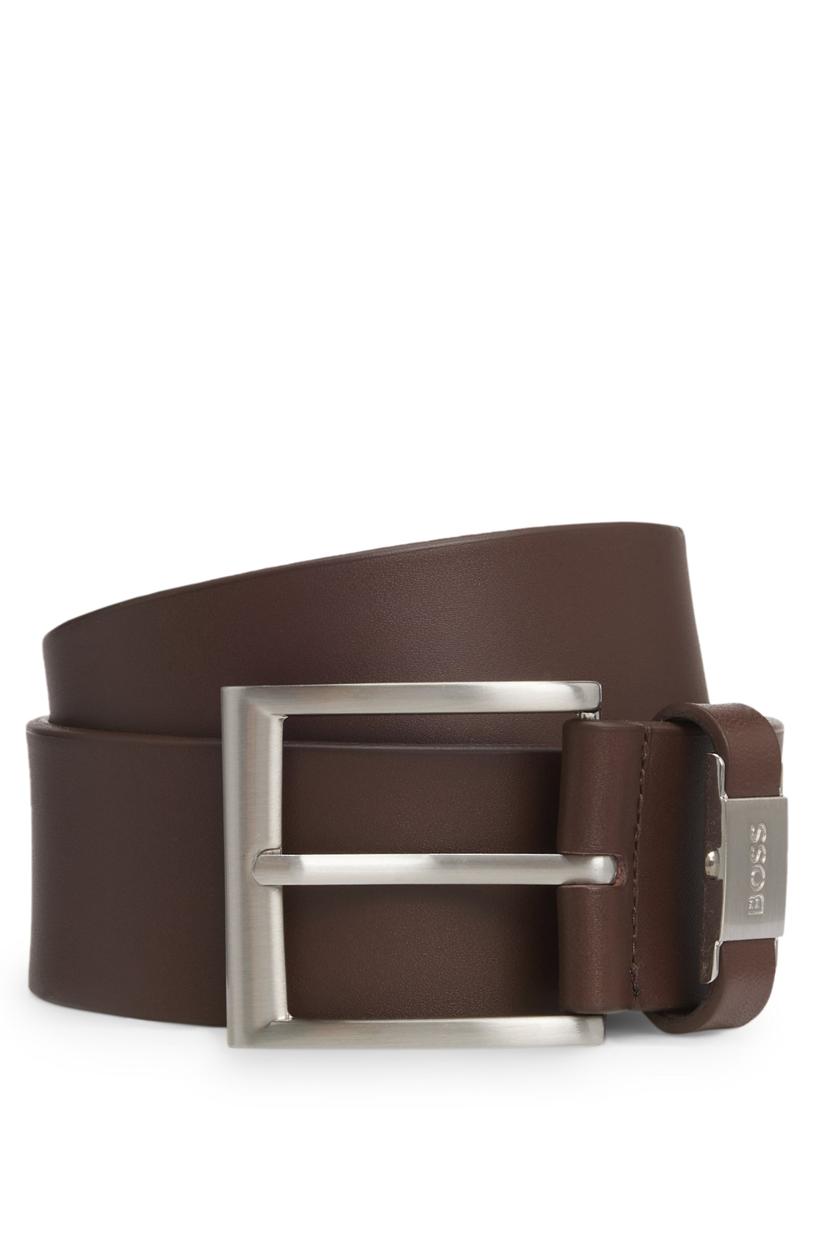 Cinturón de cuero marrón