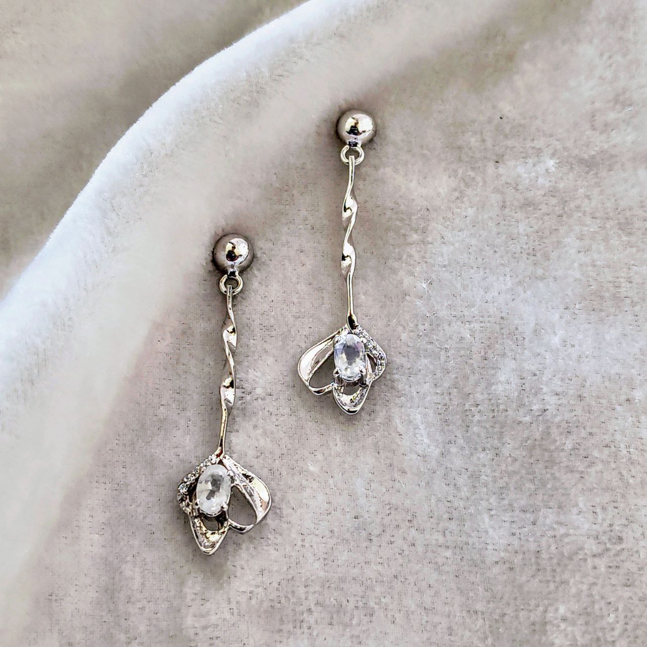 Elegant Dangle Moonstone Earrings