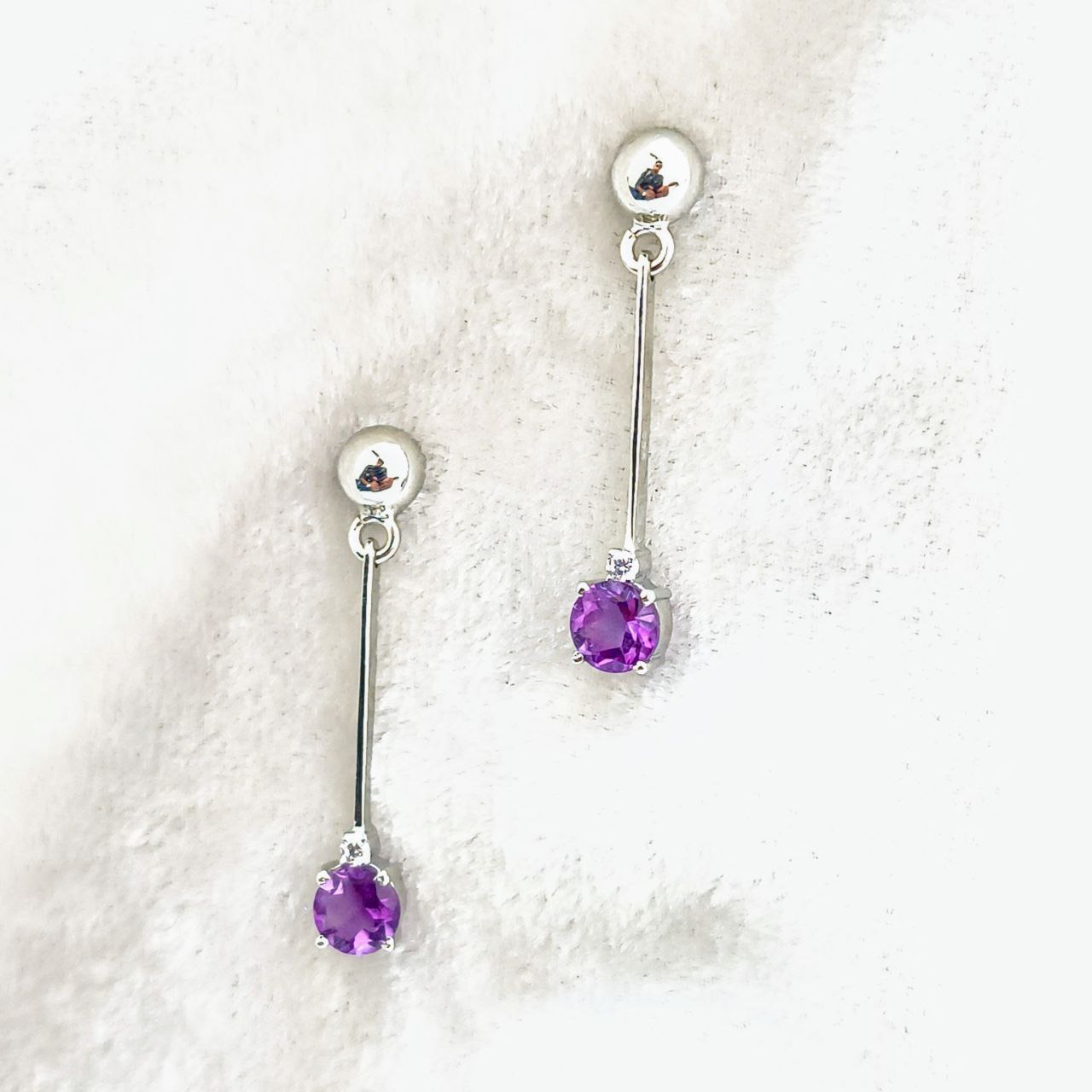 Silver Dangle Earrings with Amethyst Gemstones
