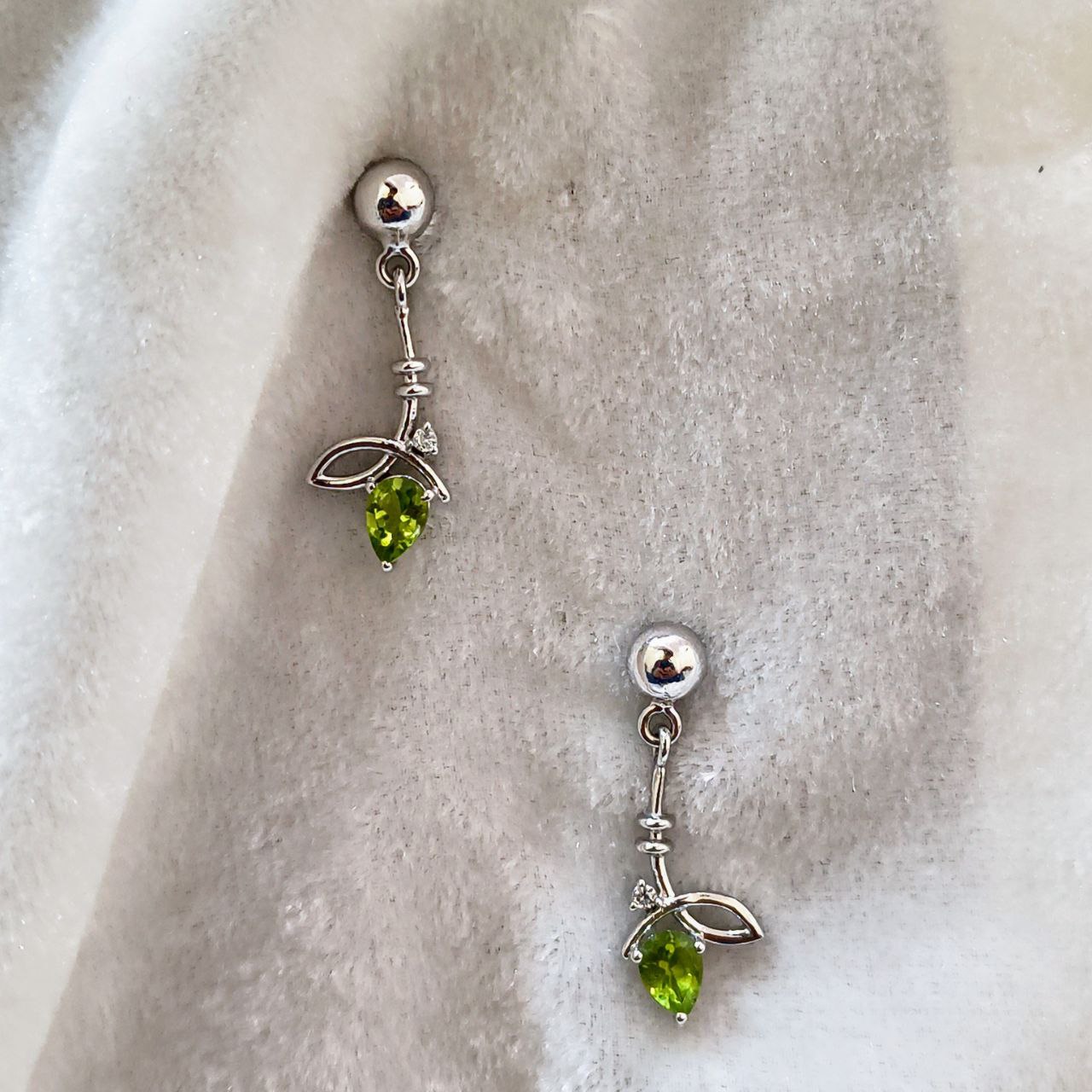 Elegant Peridot Earrings