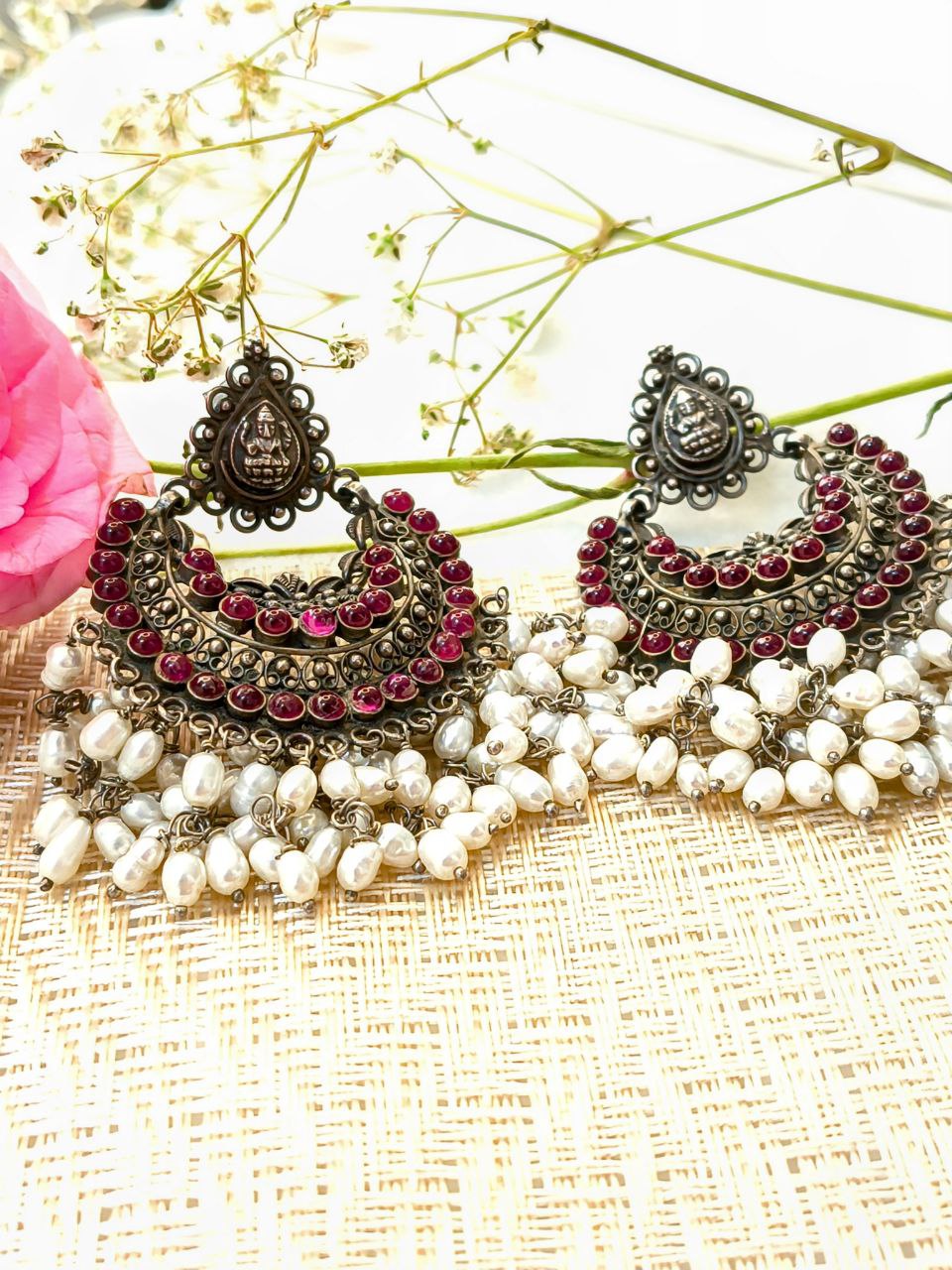 Elegant Vintage Jhumka