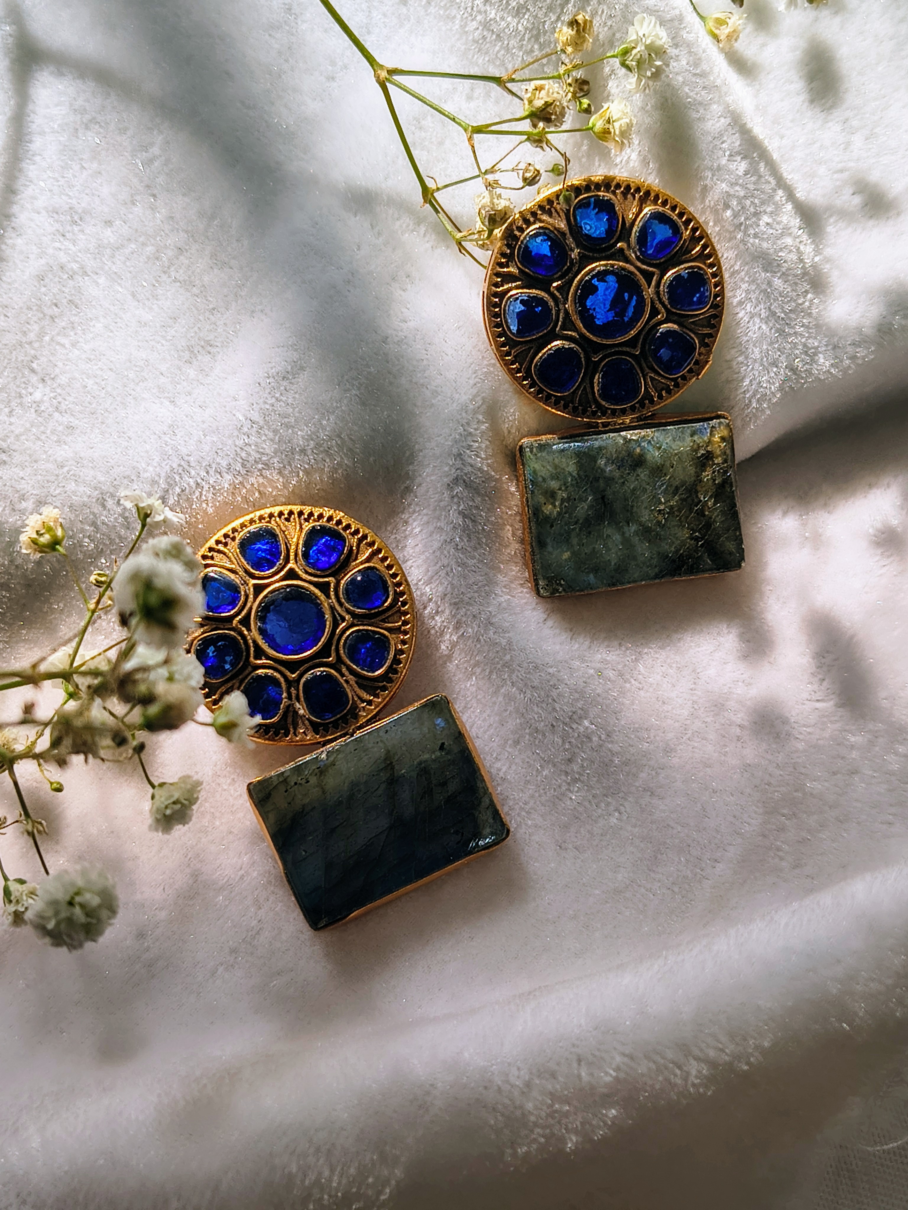 Elegant Labradorite and Gold Earrings