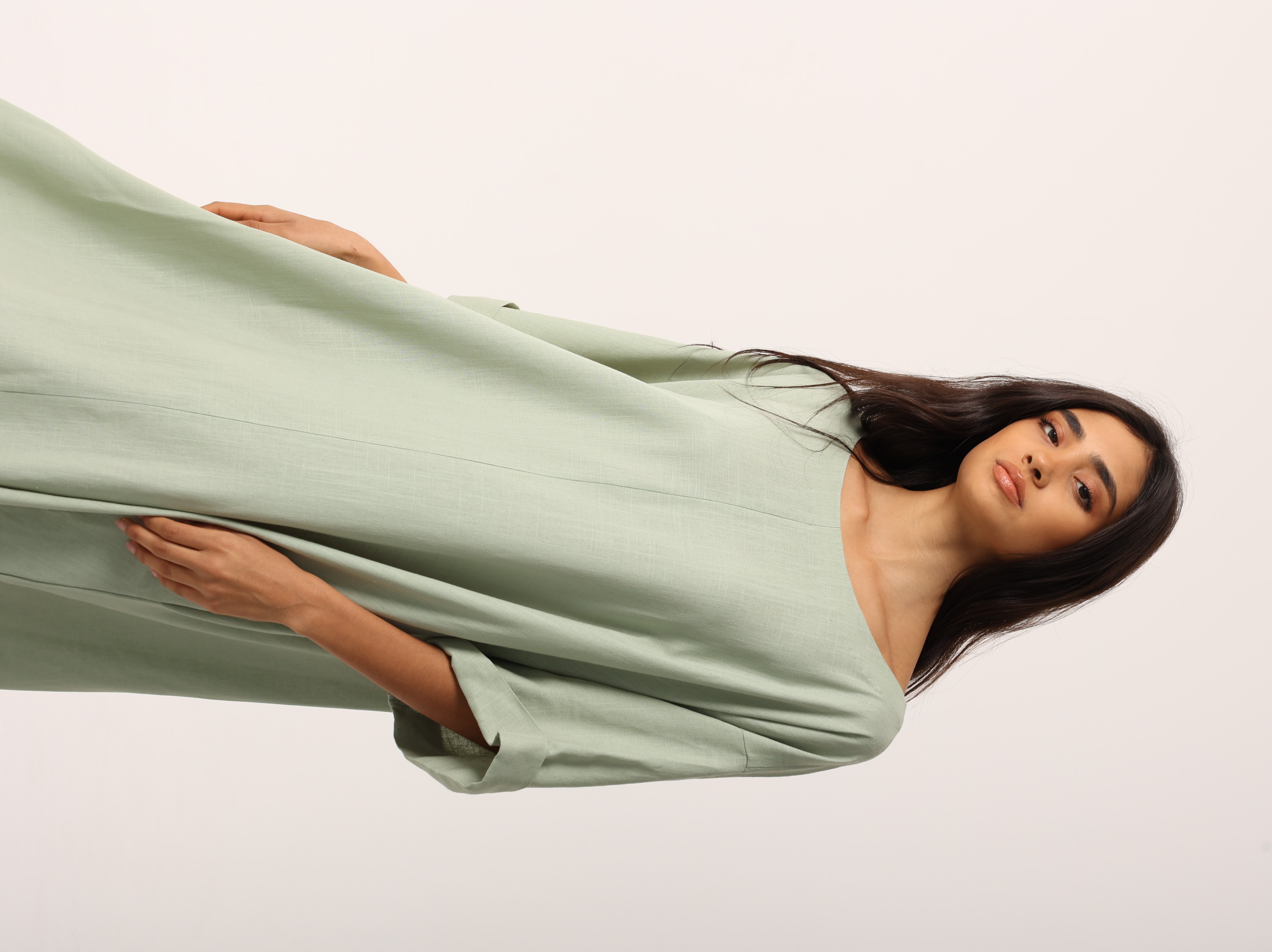 Linen Bow Kaftan