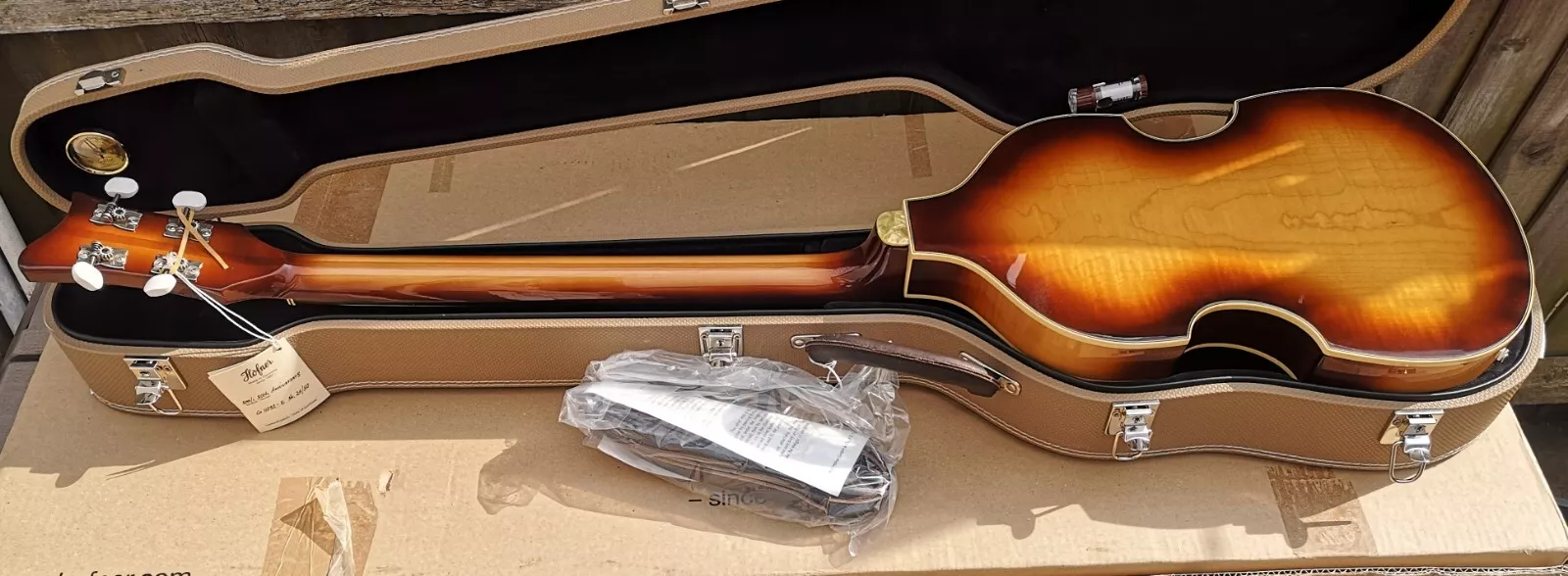 Hofner 50th anniversary violin bass guitar MINT With Box and CASE