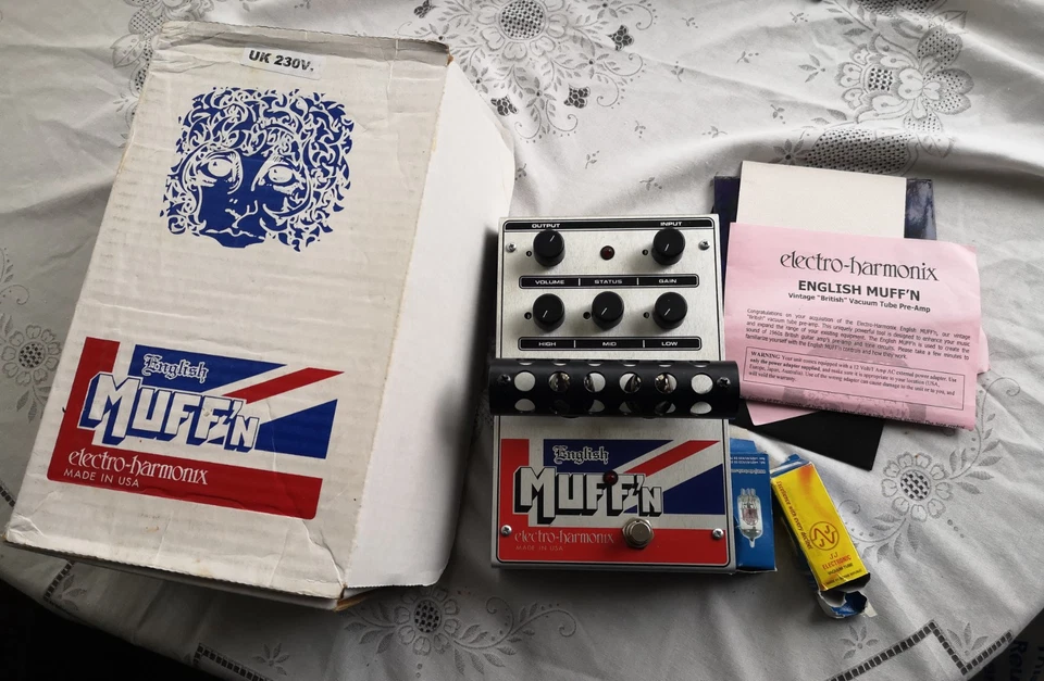 Electro-Harmonix English Muff'N Tube Distortion / Preamp  Guitar Pedal VALVE 
