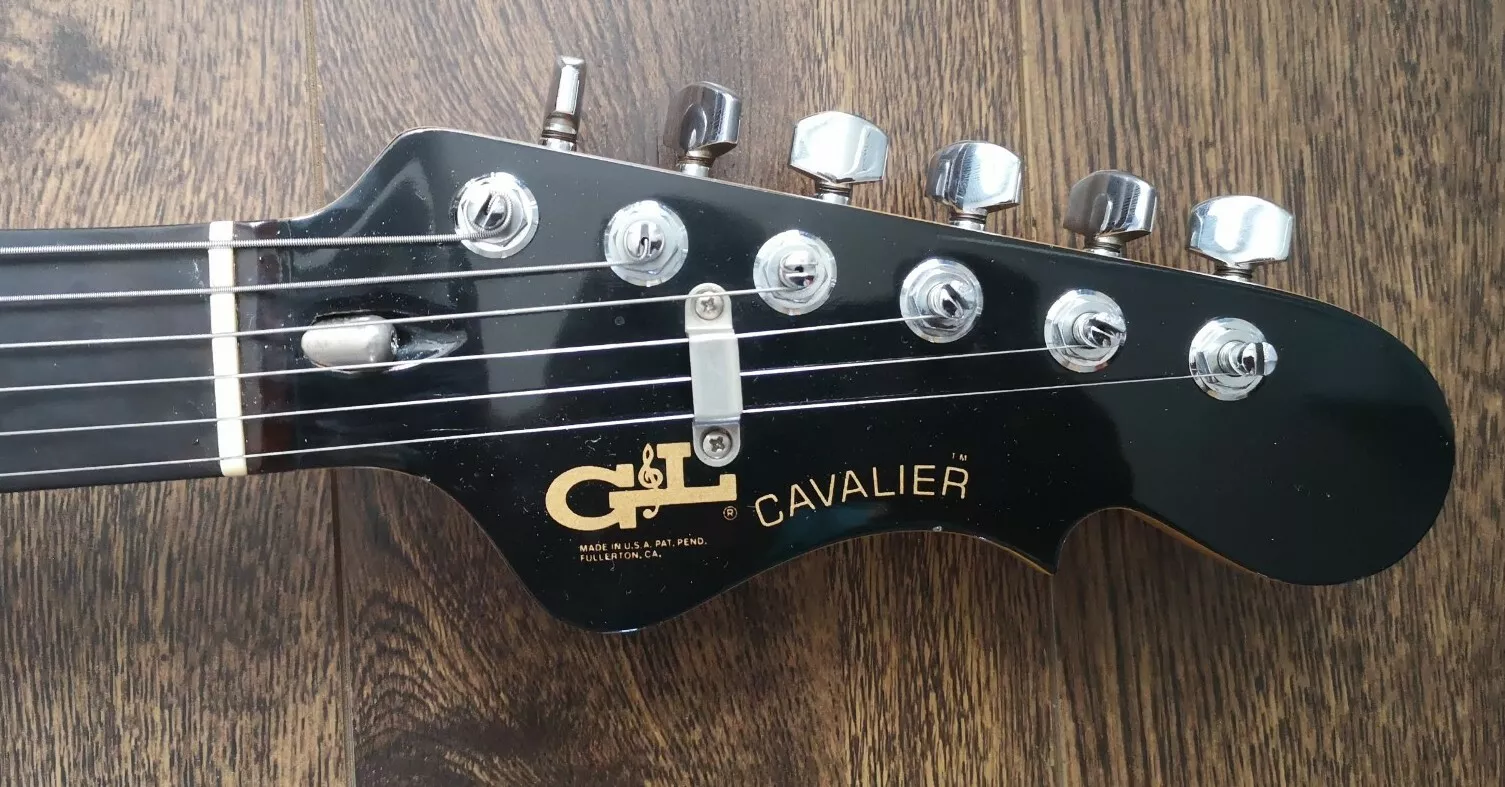 Very Rare 80s G&L USA Cavalier Electric guitar Active 1 of 700 Leo Fender