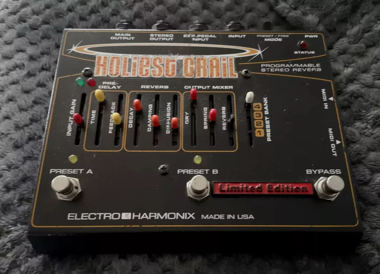 Rare - Electro-Harmonix Holiest Grail Reverb Guitar Pedal with PSU