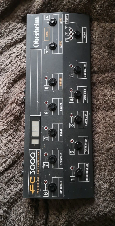 Oberheim GN1000 24 Bit Digital Signal Processor with C3000 Footswitch