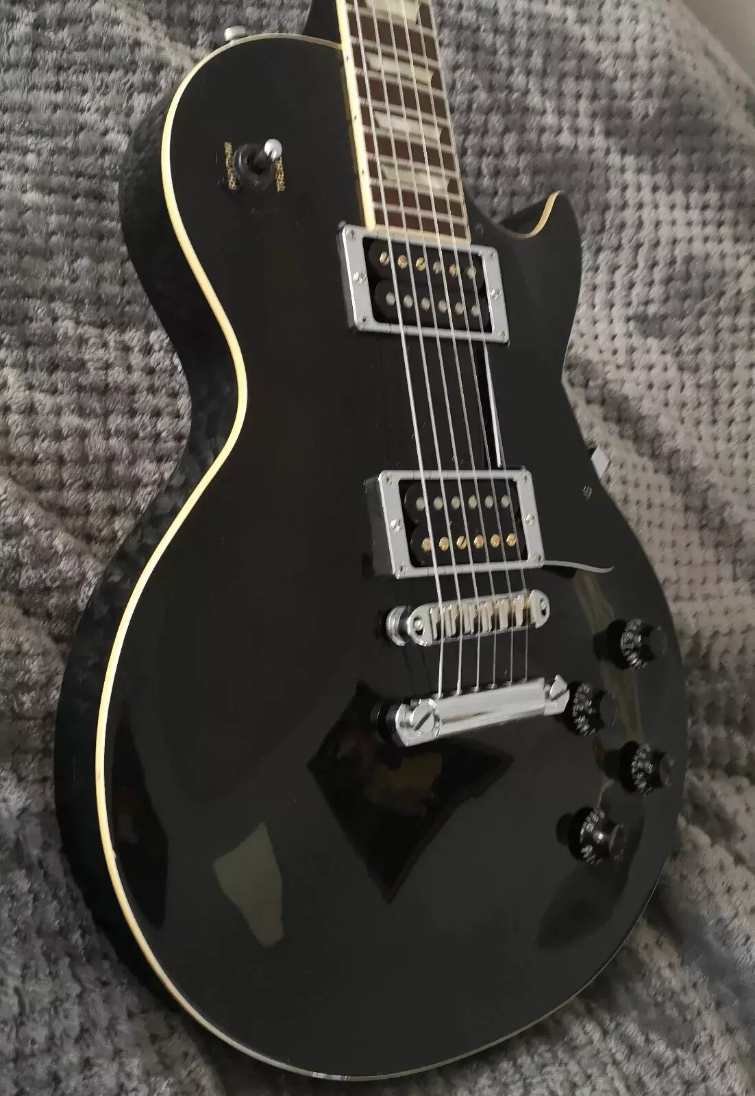 1981 Tokai Les Paul LS50 Les Paul Electric Guitar - JAPAN + CASE