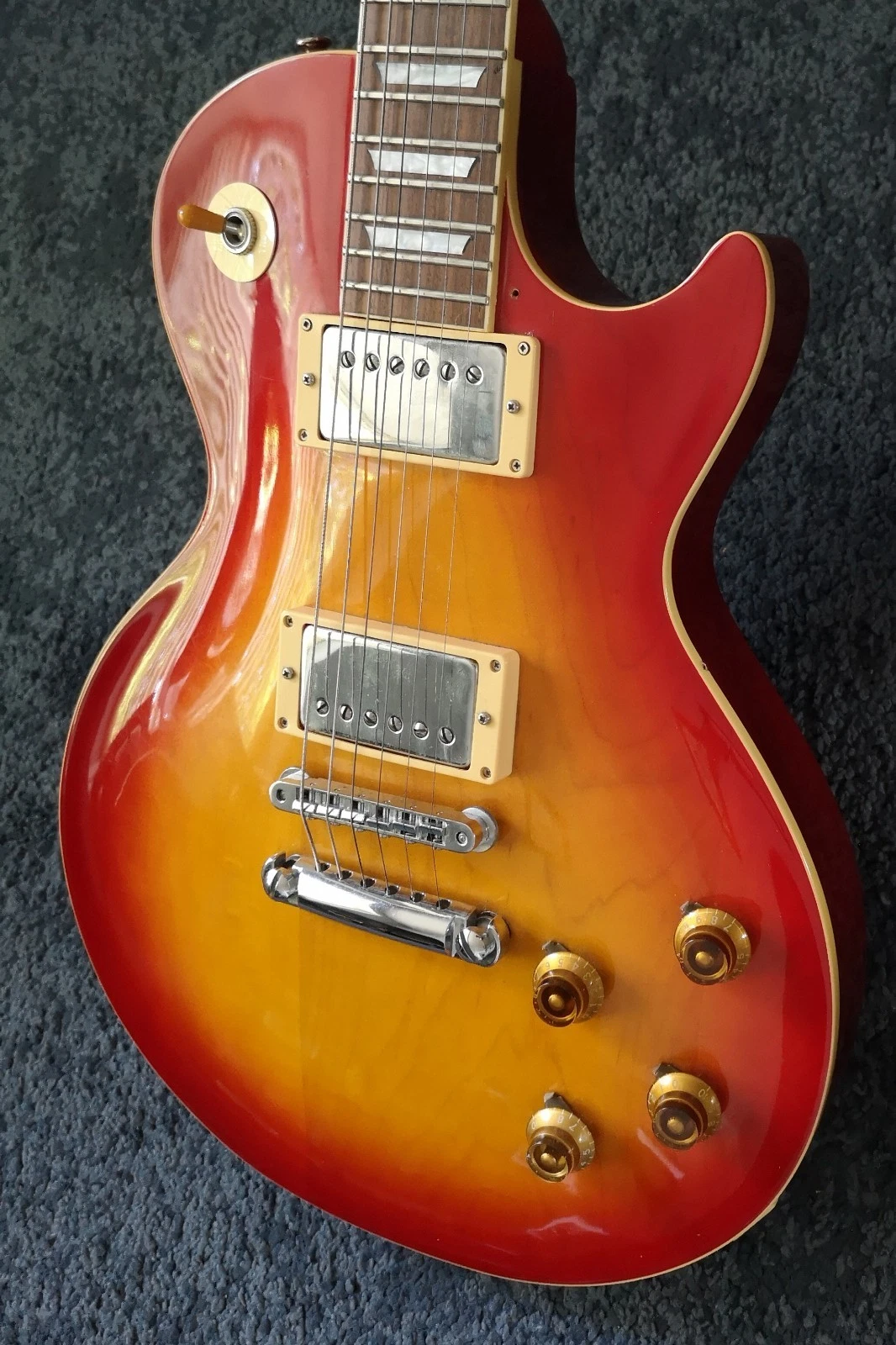 1990s Tokai Sunburst Les Paul LS-55 JAPAN Guitar Love Rock 