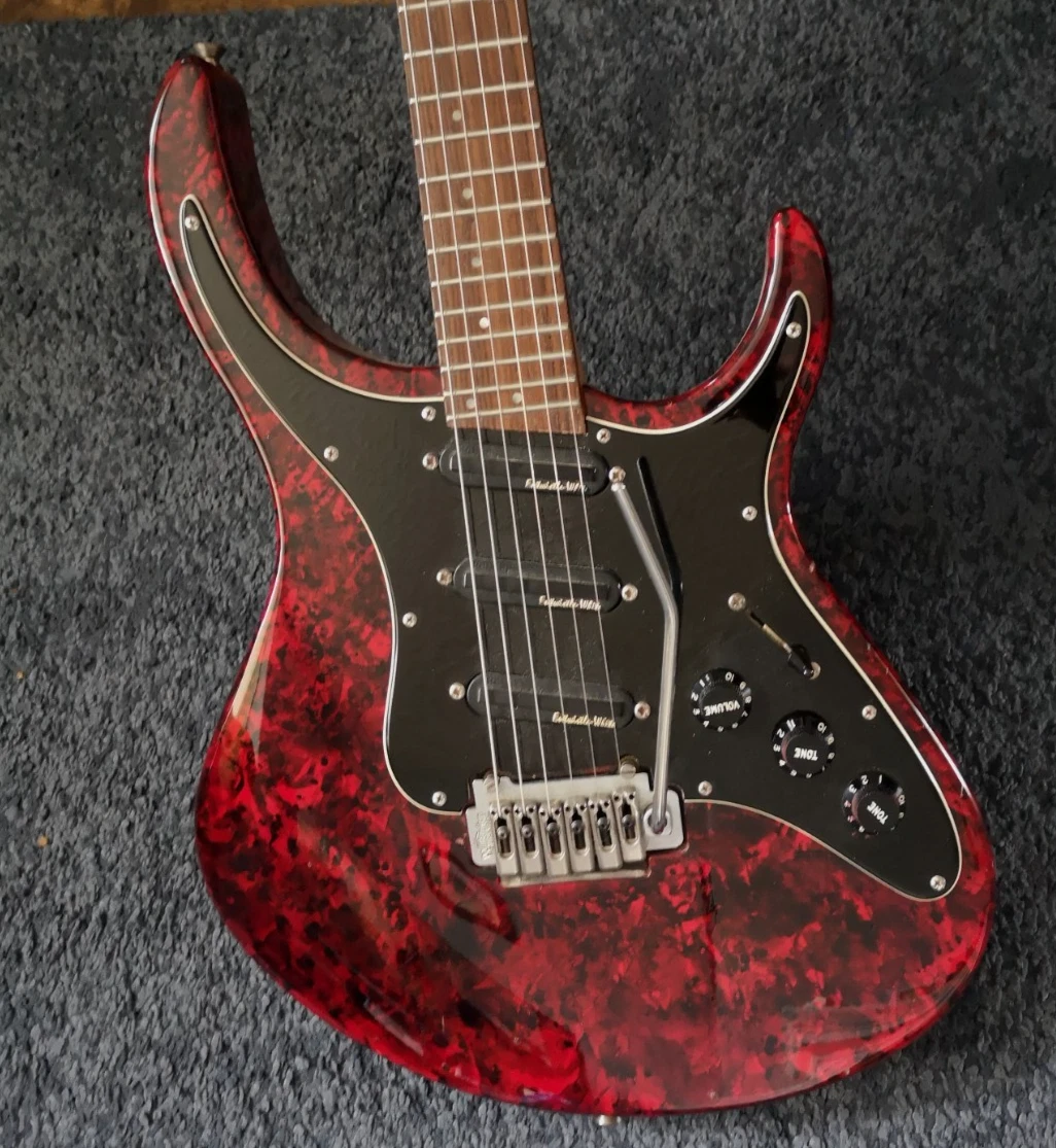 Rare Hohner Revelation RTS Electric Guitar 90s - Red Marble Finish