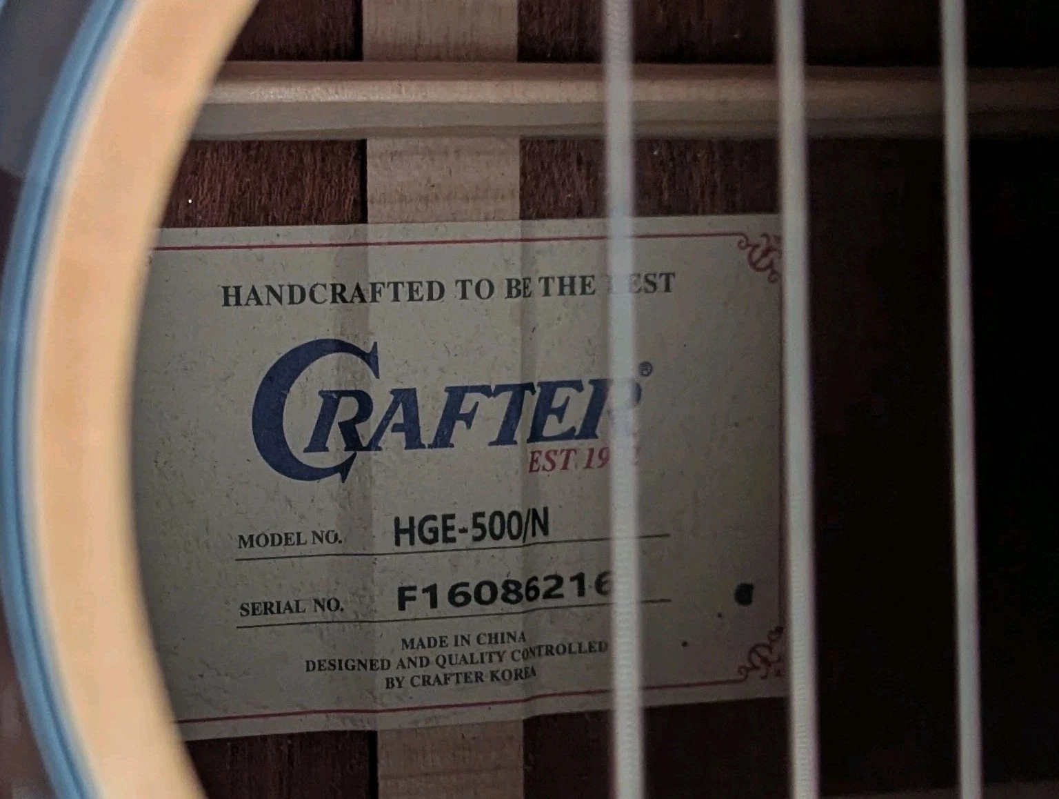 Crafter HGE-500/N Cutaway Solid Top Preamp EQ Grand Auditorium Acoustic Guitar