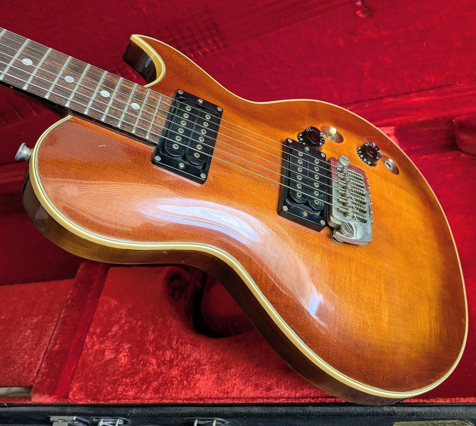 Aria PE1000 Electric Guitar - Made in JAPAN 