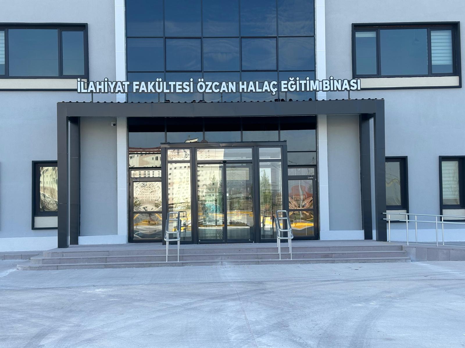 OTOMATİK KAPI SİSTEMLERİ