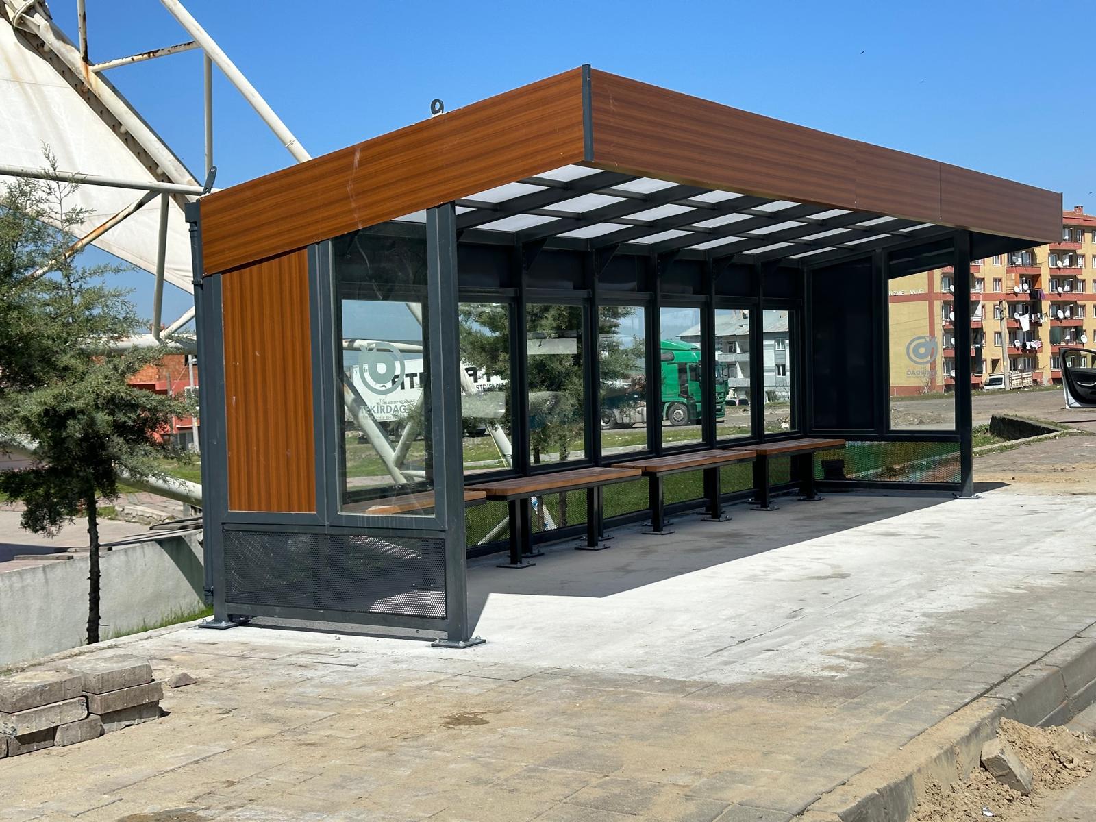 LÜKS TİP OTOBÜS DURAKLARI