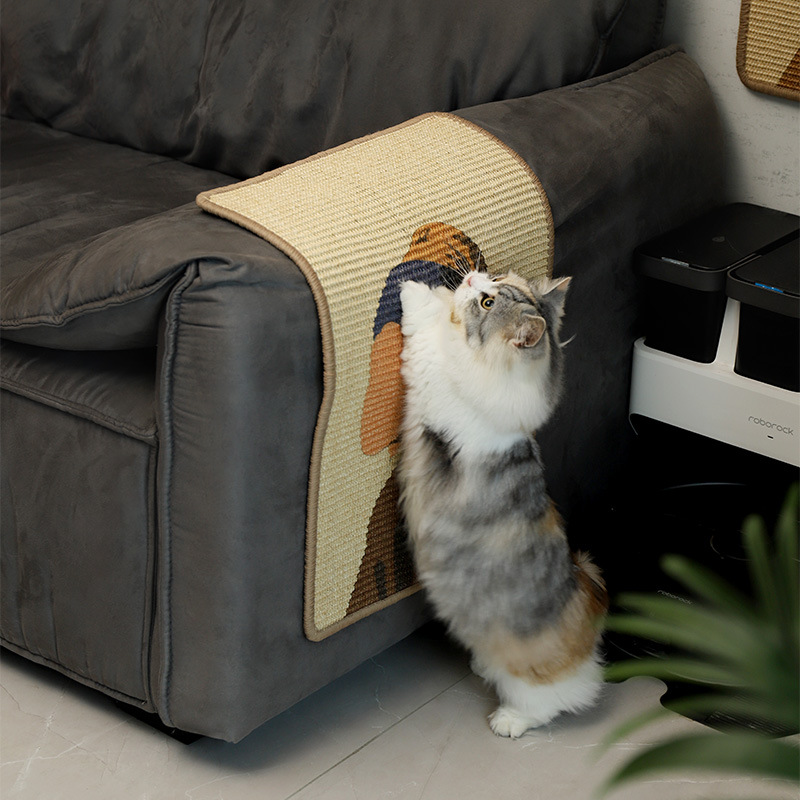 Artistic Sisal Cat Scratcher Post Mat (Pearl Earring)