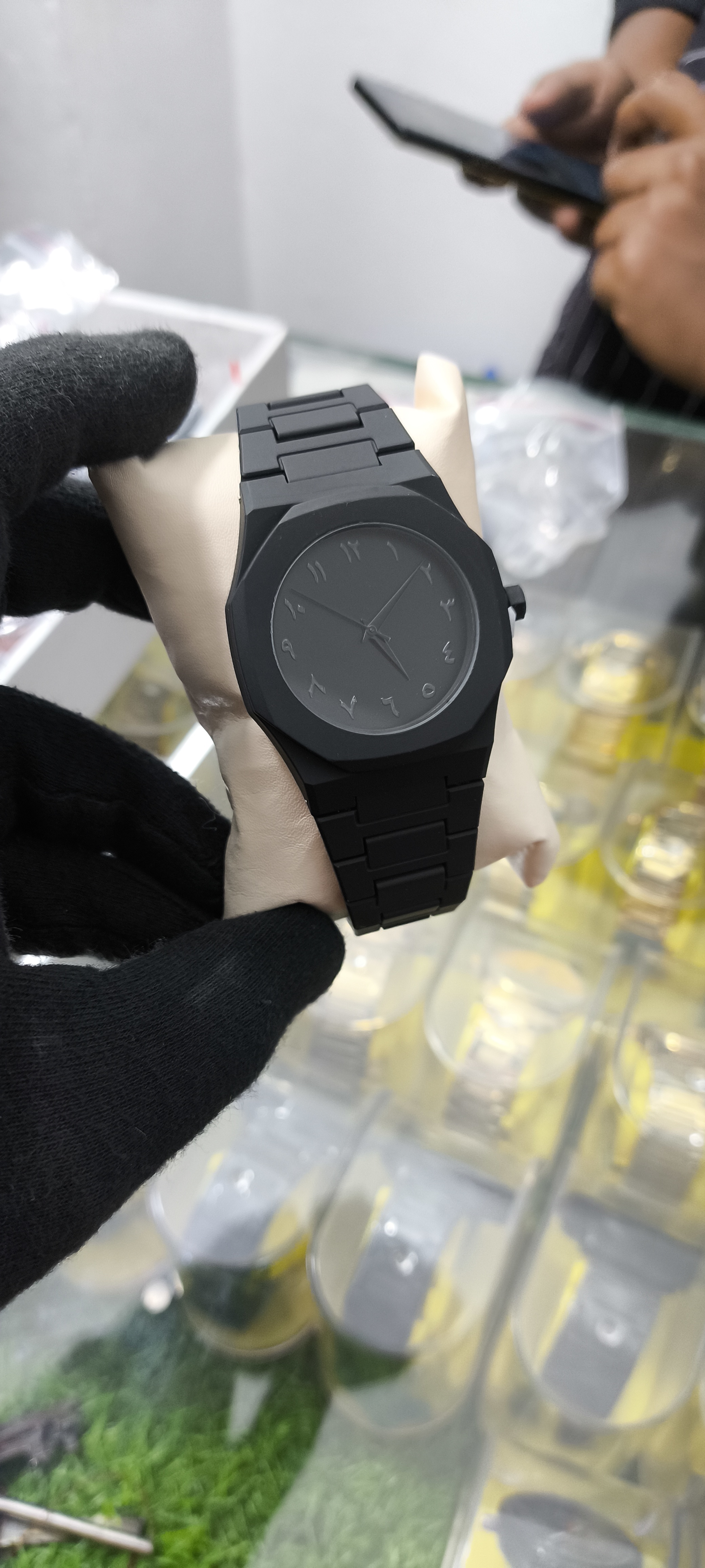 Matte Black Analog Wristwatch