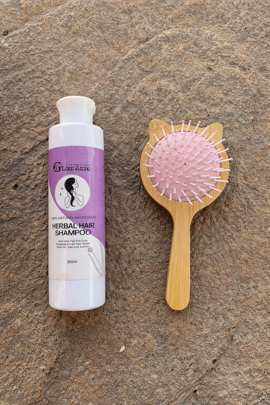 Glow Aura Herbal Shampoo 200 ml 