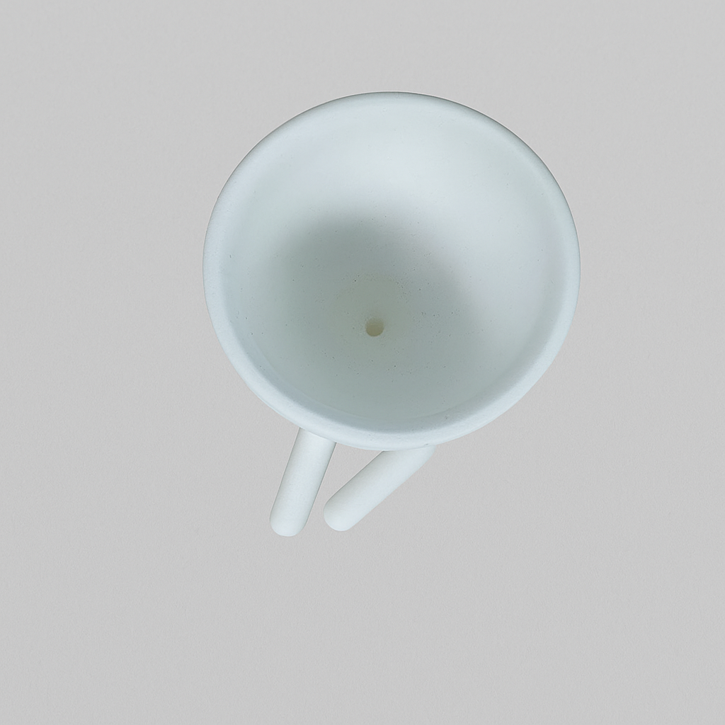 Maceta Robert sentado