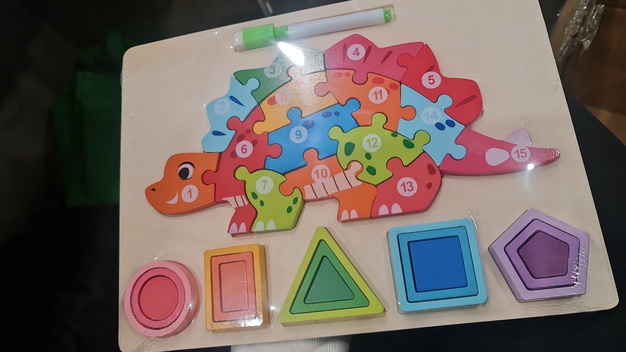 Rompecabezas y mini tablero