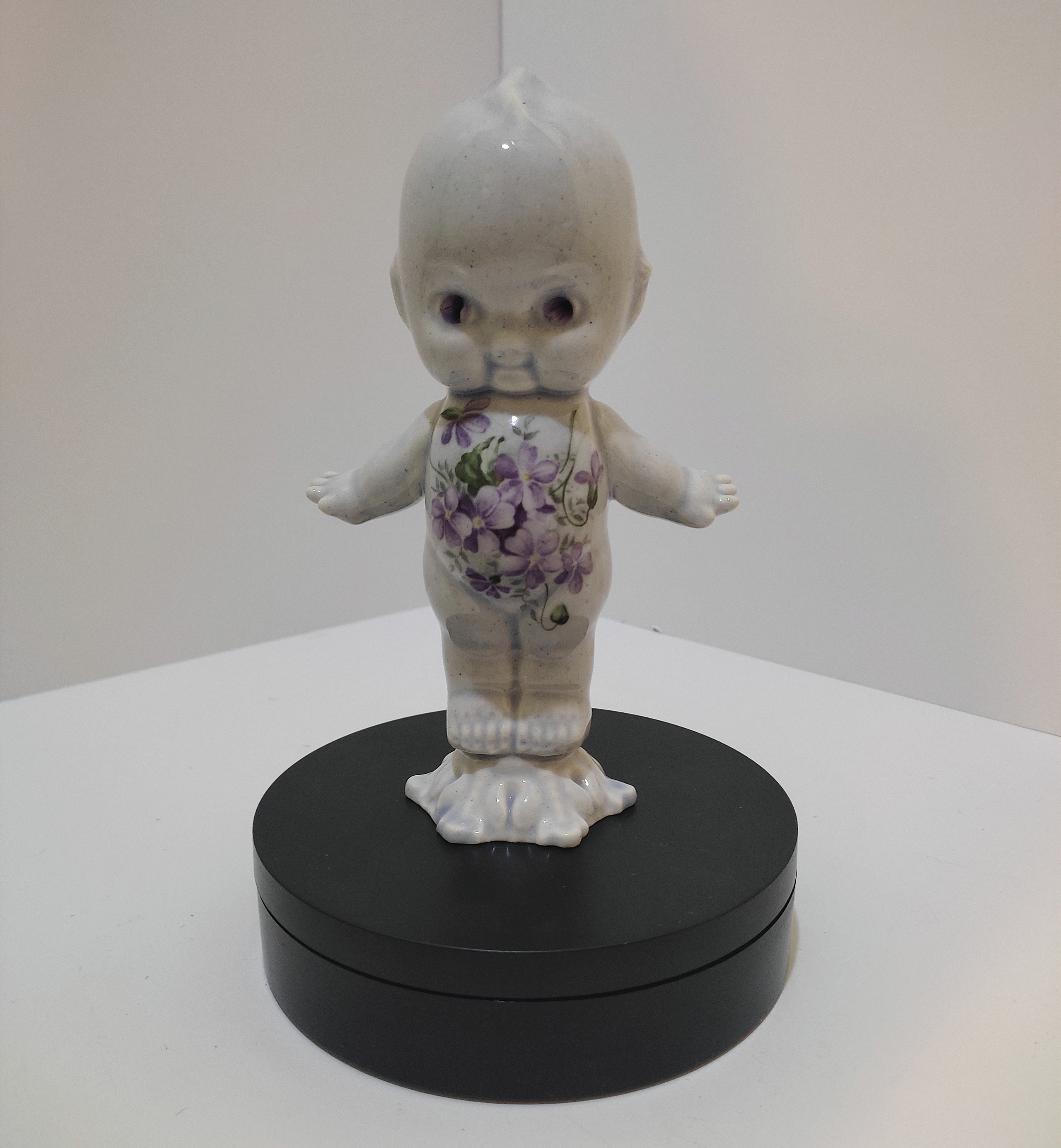 Ceramic Figurine - Violetta